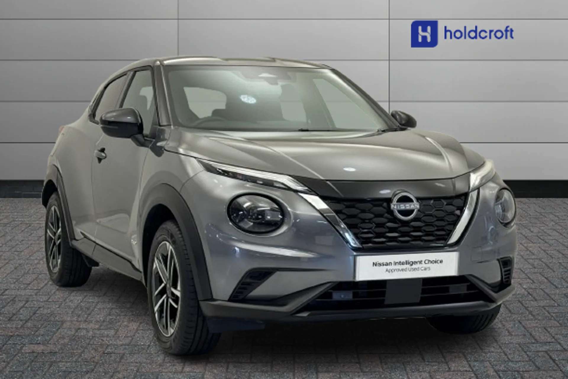A 2024 NISSAN JUKE 1.0 DiG-T N-Connecta 5dr DCT A 2024 NISSAN JUKE 1.0 DiG-T N-Connecta 5dr DCT