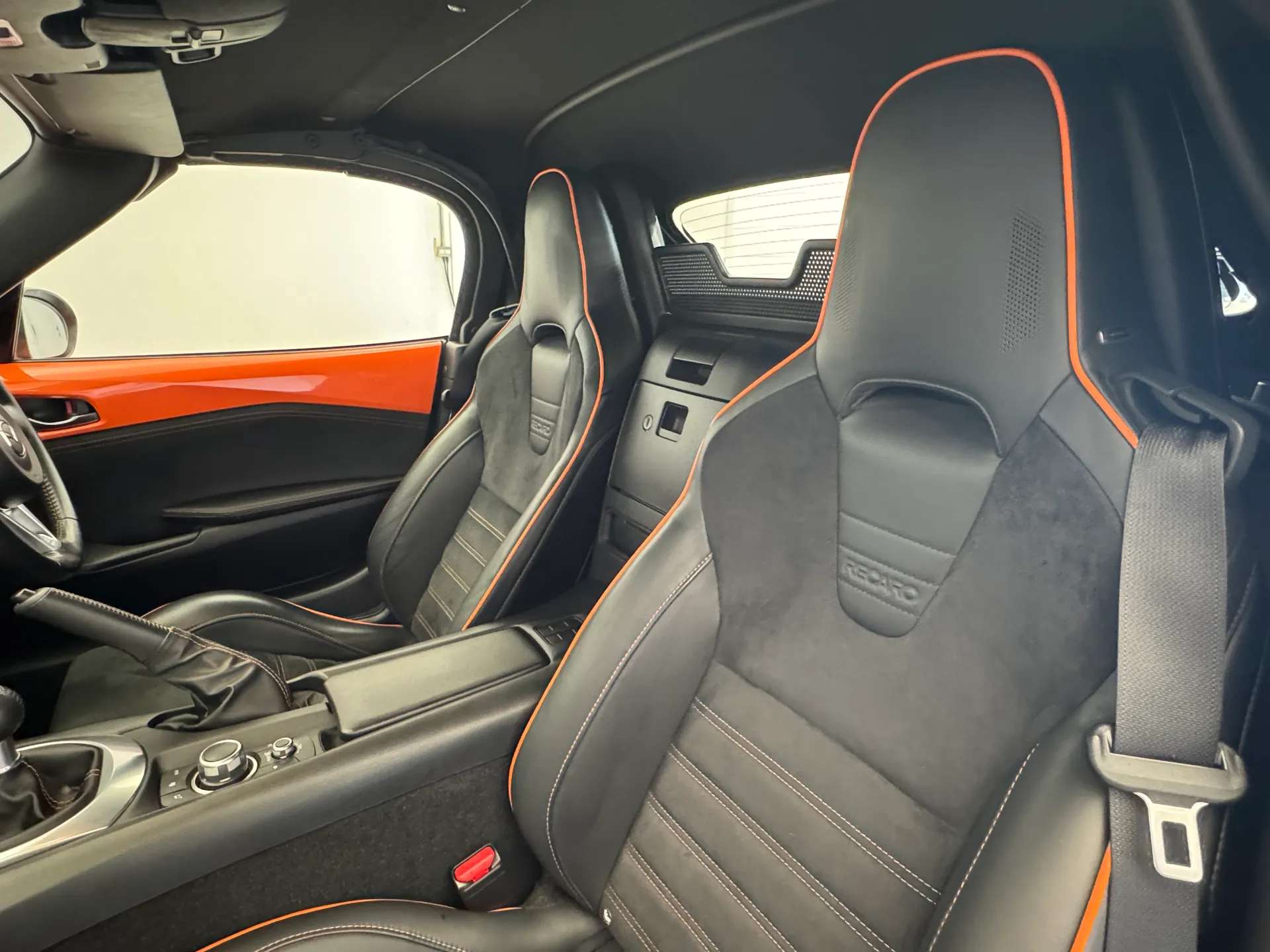 2019 MAZDA MX-5 2019 MAZDA MX-5