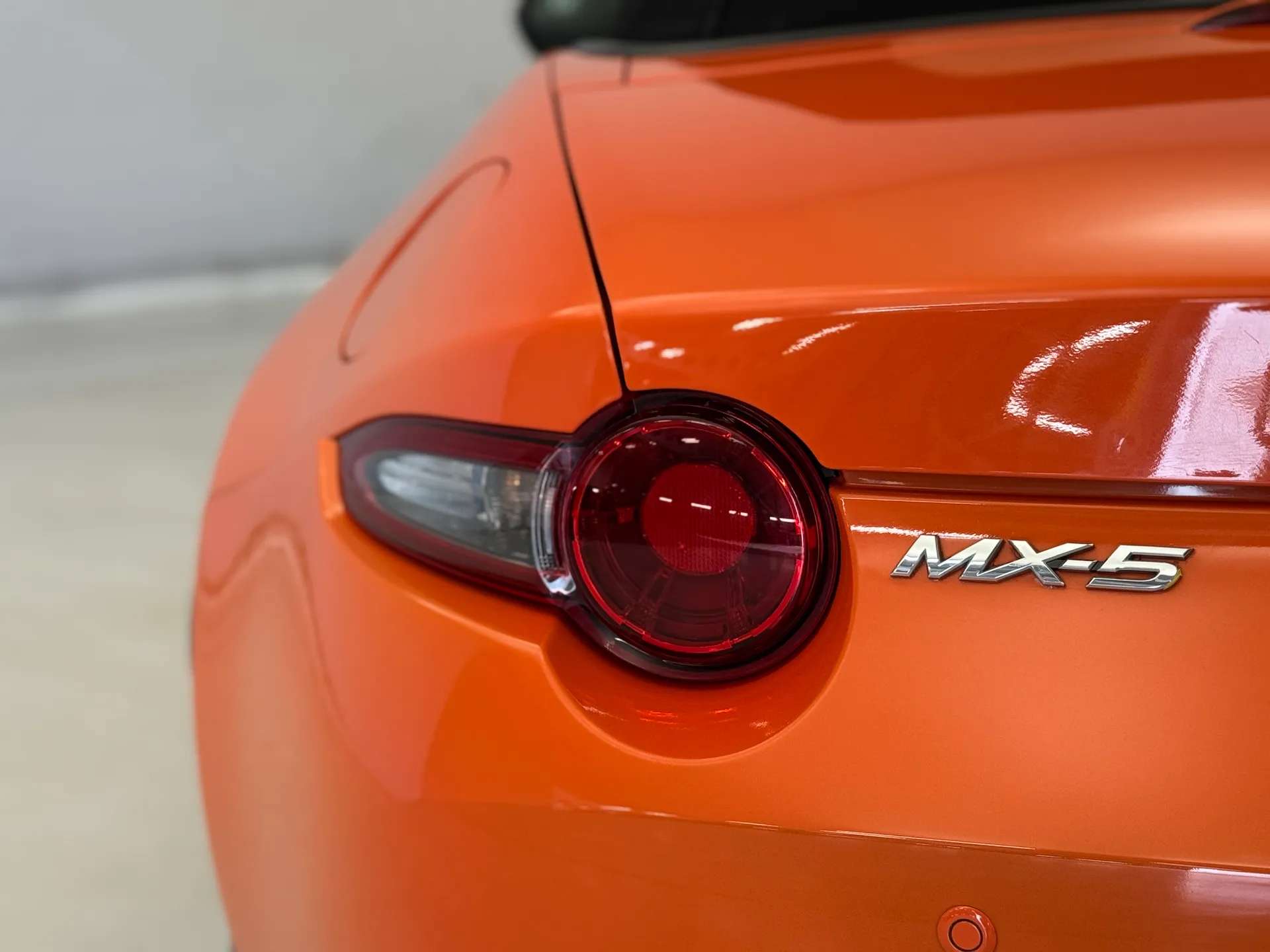 2019 MAZDA MX-5 2019 MAZDA MX-5