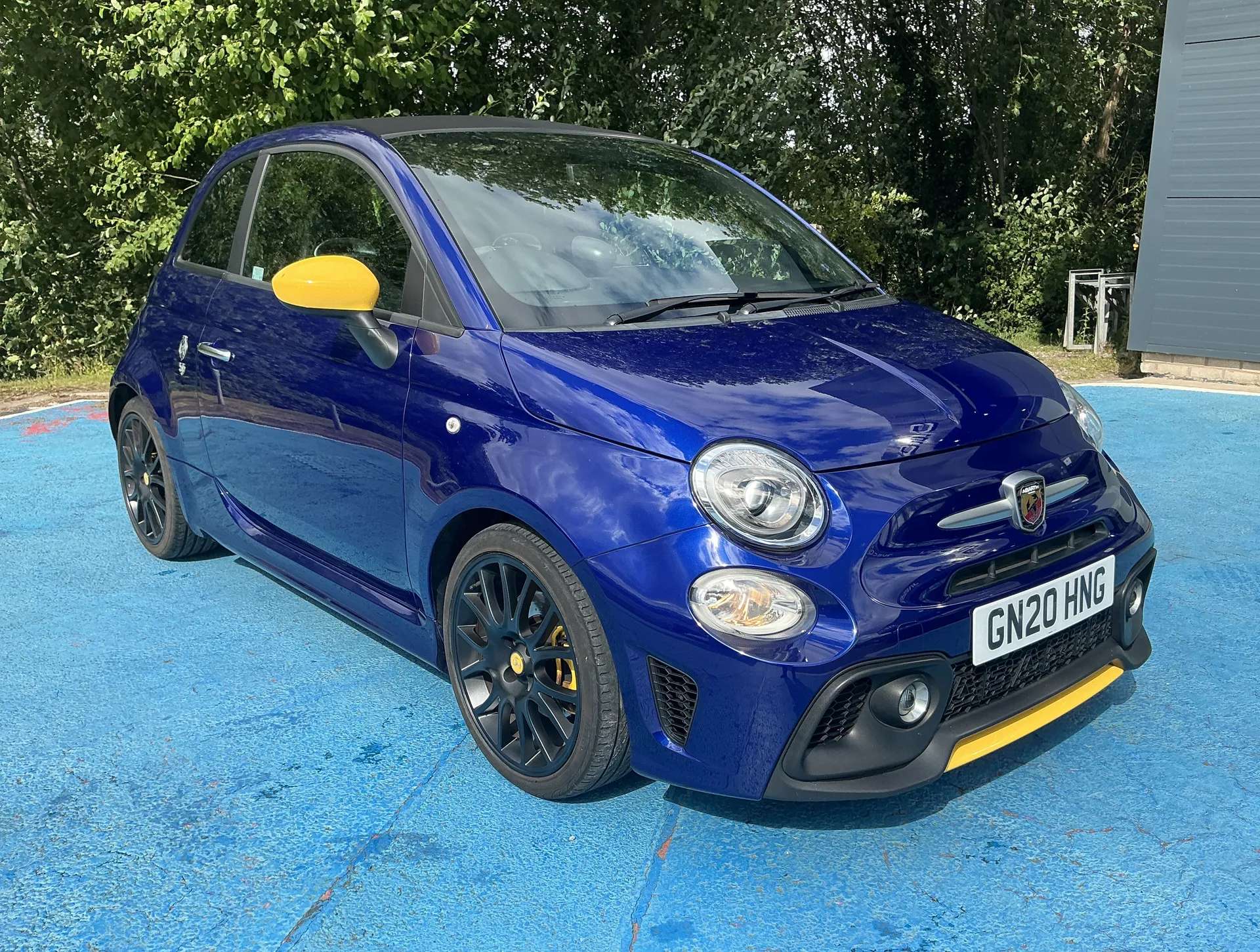 A 2020 ABARTH 595 1.4 T-Jet 165 Pista 70th Anniversary 2dr A 2020 ABARTH 595 1.4 T-Jet 165 Pista 70th Anniversary 2dr
