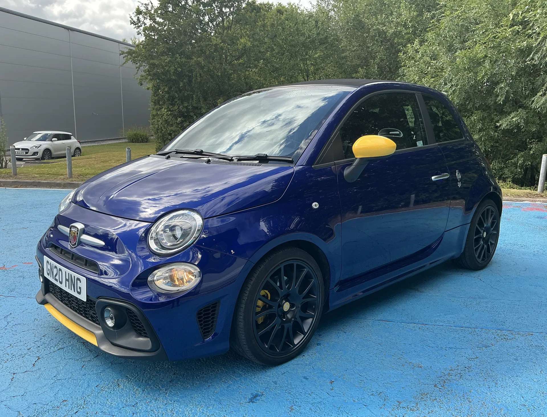 A 2020 ABARTH 595 1.4 T-Jet 165 Pista 70th Anniversary 2dr A 2020 ABARTH 595 1.4 T-Jet 165 Pista 70th Anniversary 2dr