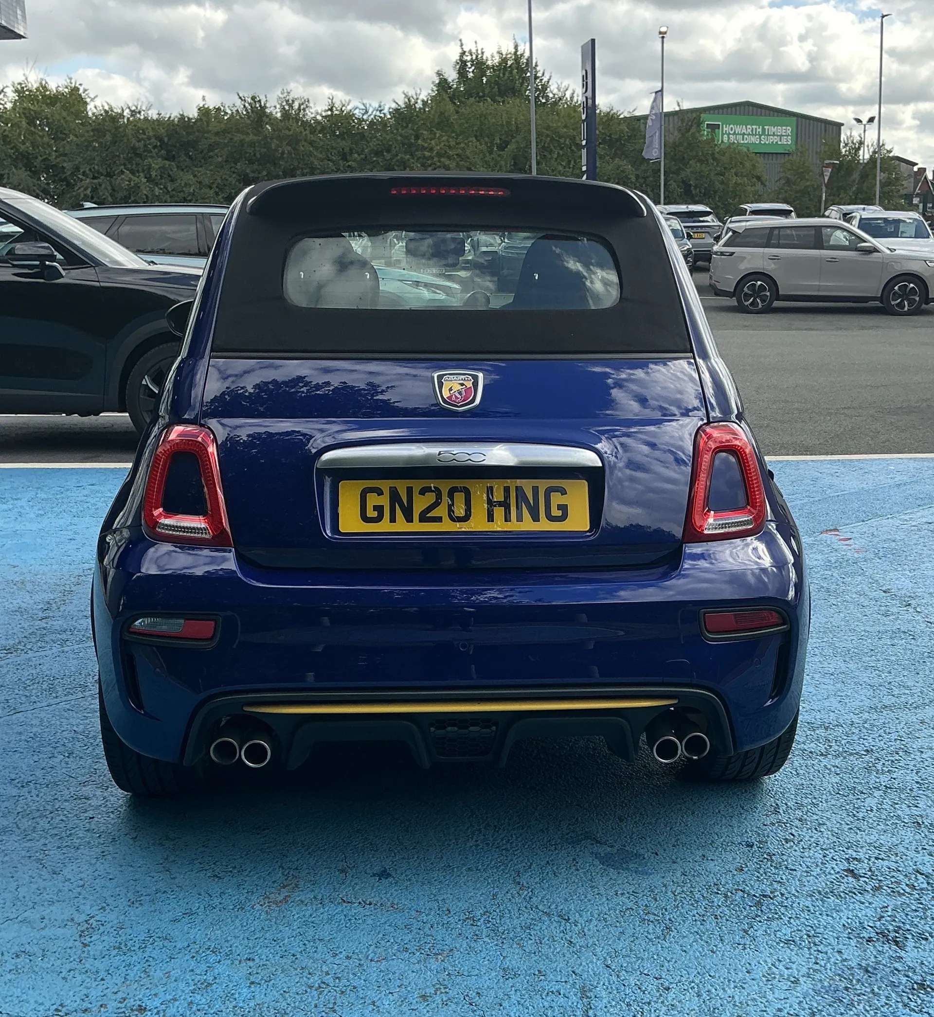 2020 ABARTH 595 2020 ABARTH 595