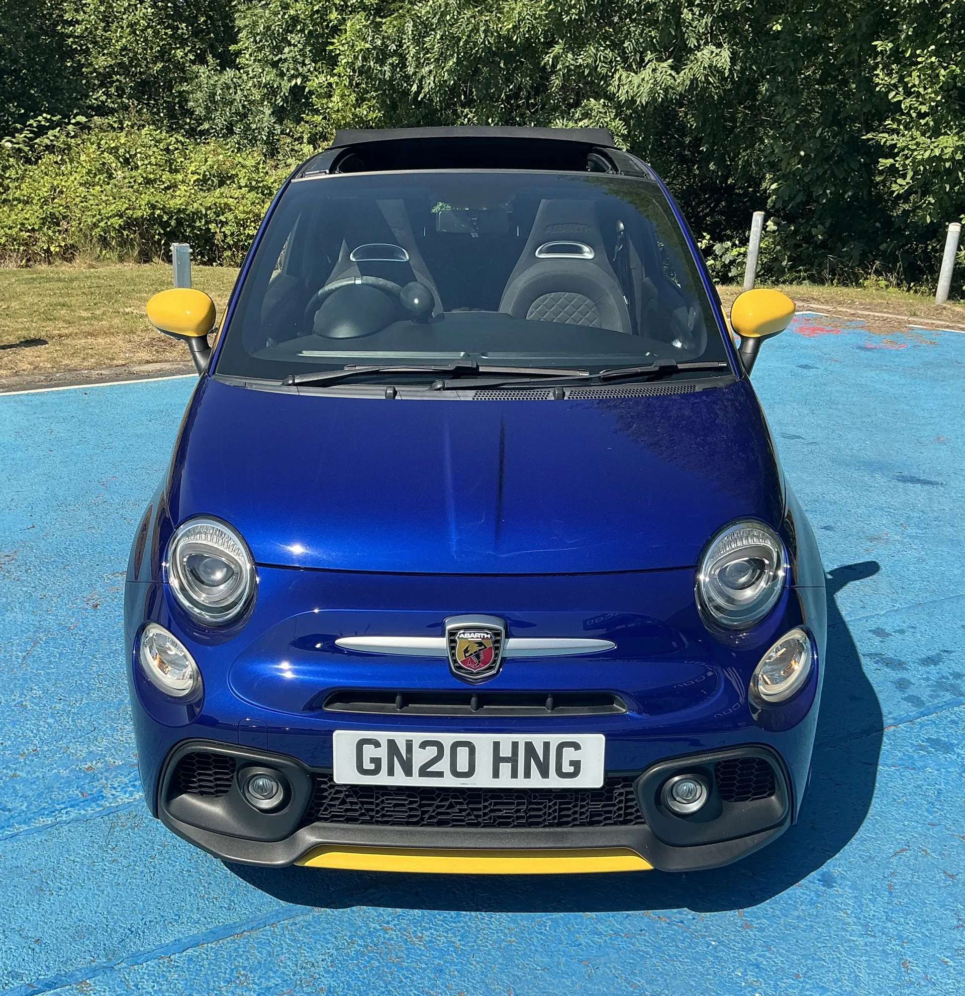 2020 ABARTH 595 2020 ABARTH 595