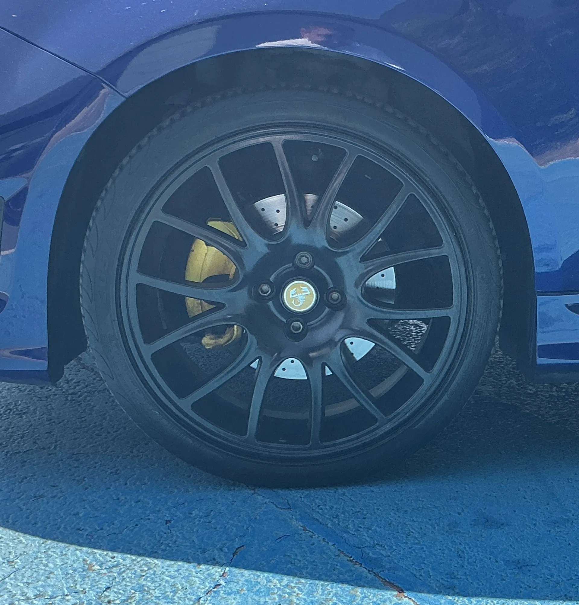 2020 ABARTH 595 2020 ABARTH 595