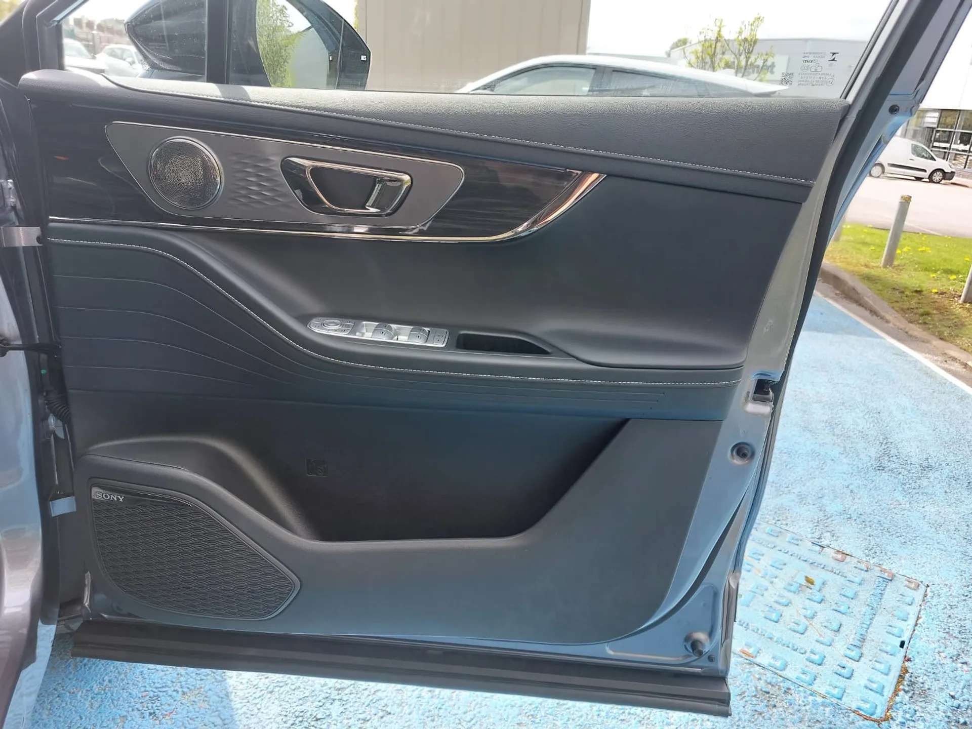 2025 OMODA 5 2025 OMODA 5