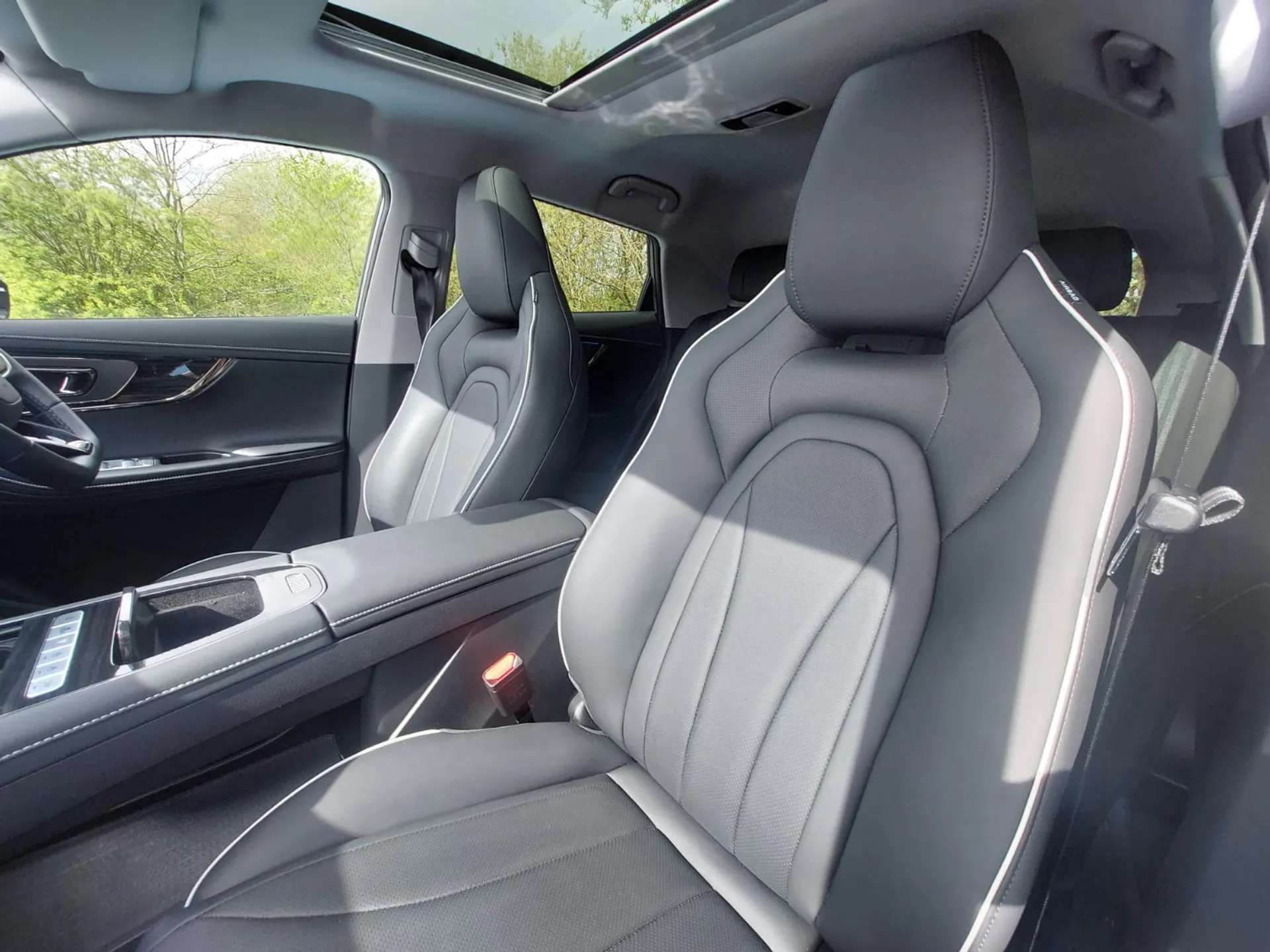 2025 OMODA 5 2025 OMODA 5