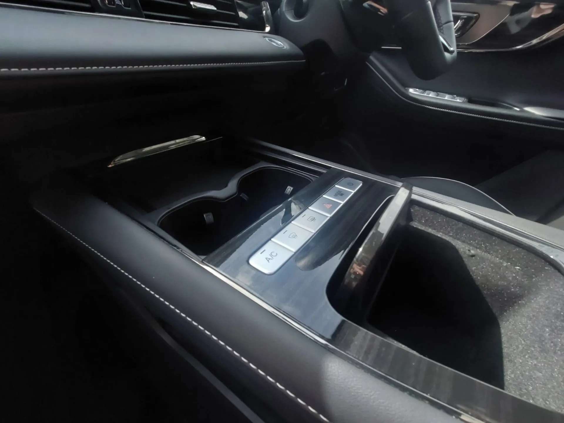 2025 OMODA 5 2025 OMODA 5