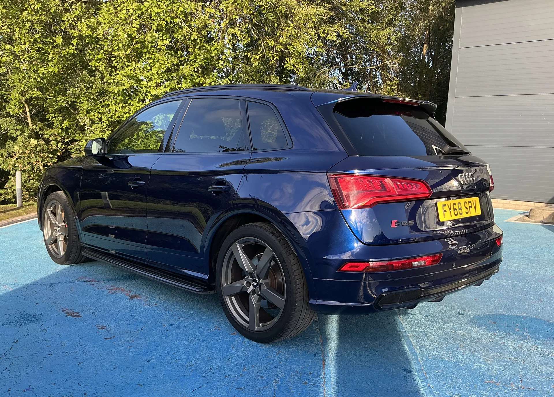 A 2018 AUDI Q5 SQ5 Quattro 5dr Tip Auto A 2018 AUDI Q5 SQ5 Quattro 5dr Tip Auto