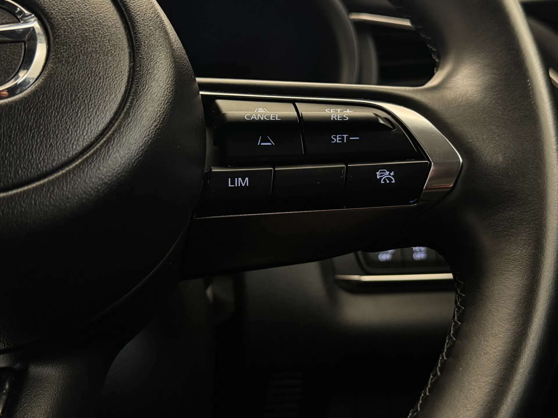 2024 MAZDA CX-30 2024 MAZDA CX-30
