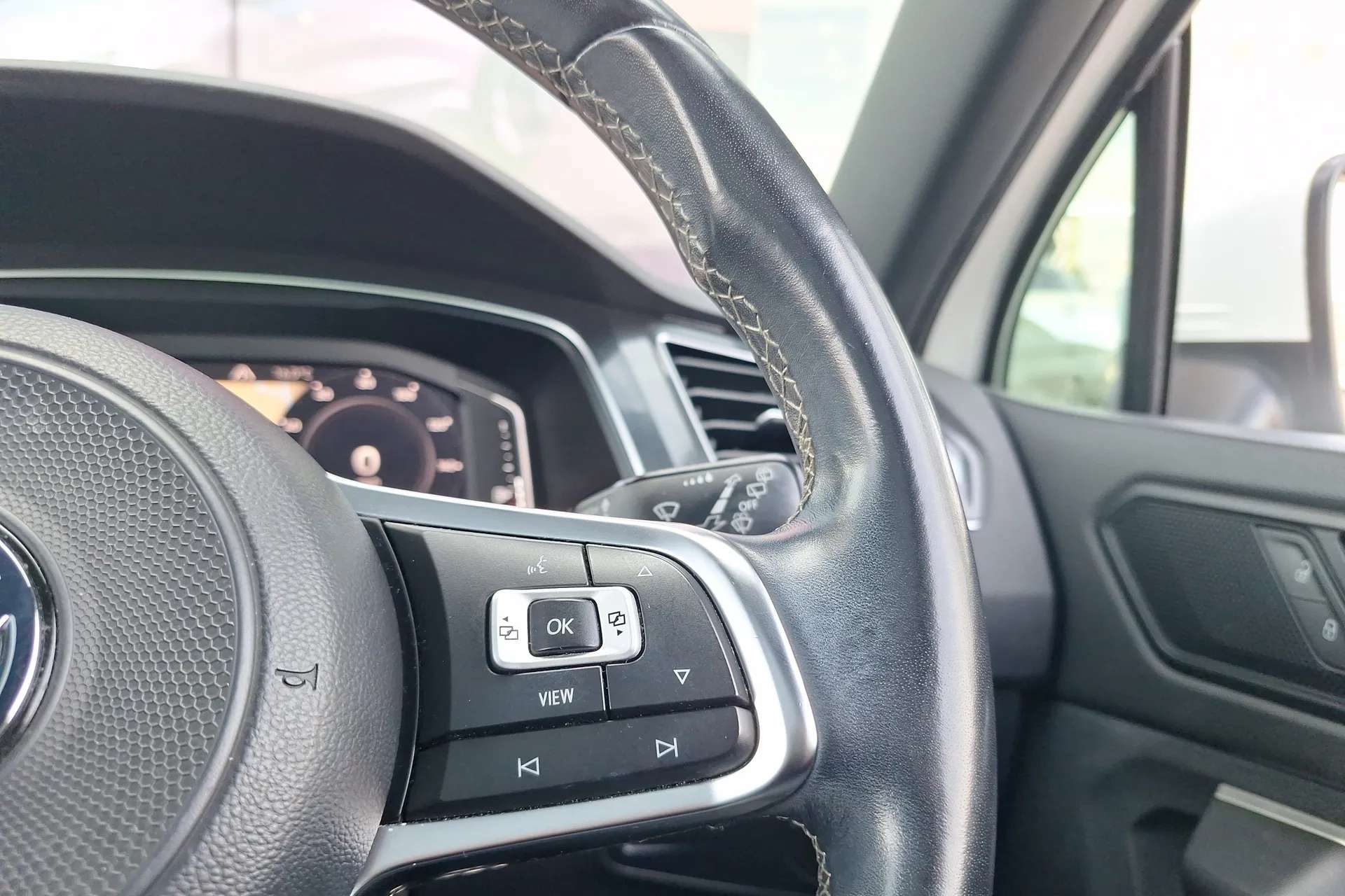 2020 VOLKSWAGEN TIGUAN 2020 VOLKSWAGEN TIGUAN