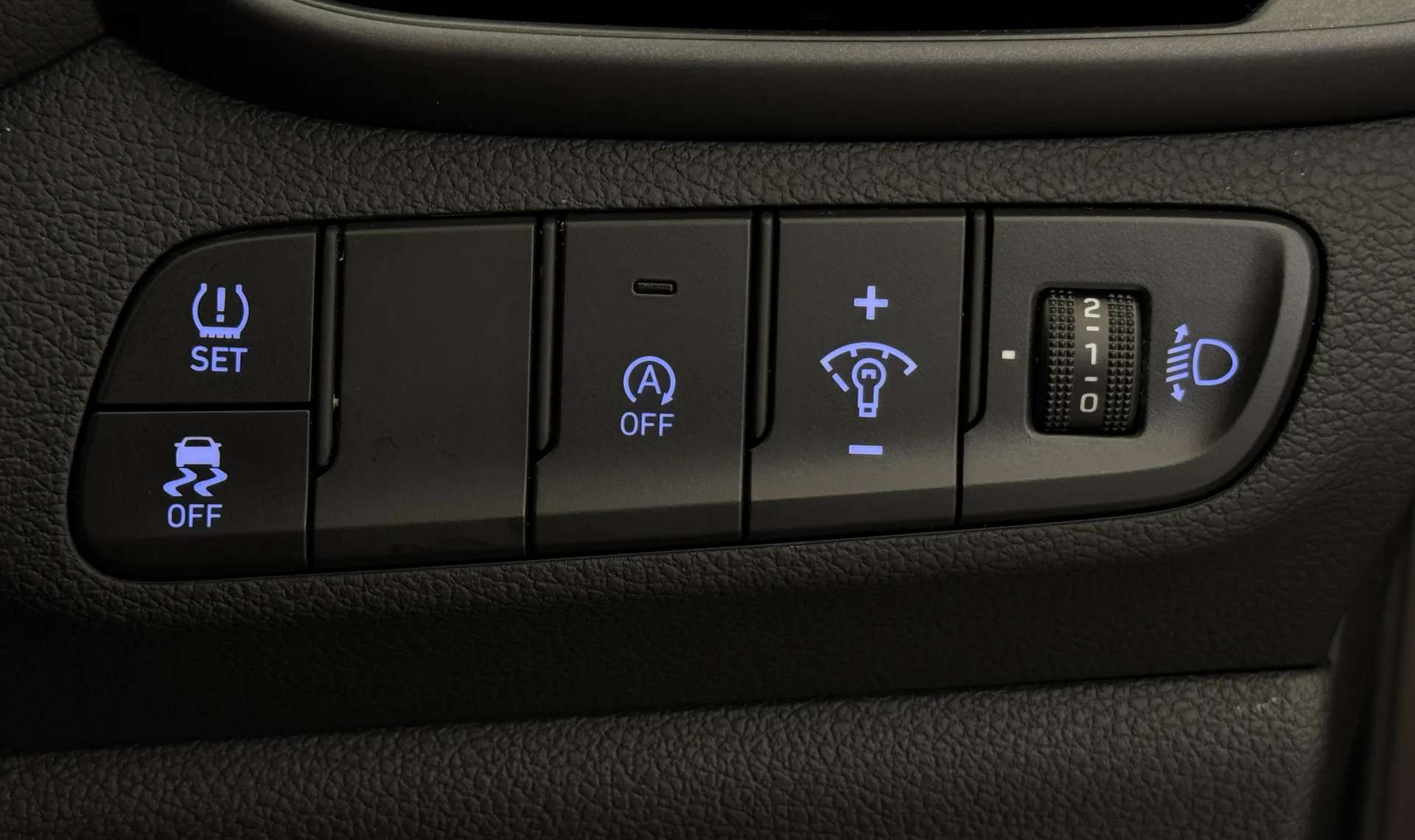 2023 HYUNDAI I30 2023 HYUNDAI I30
