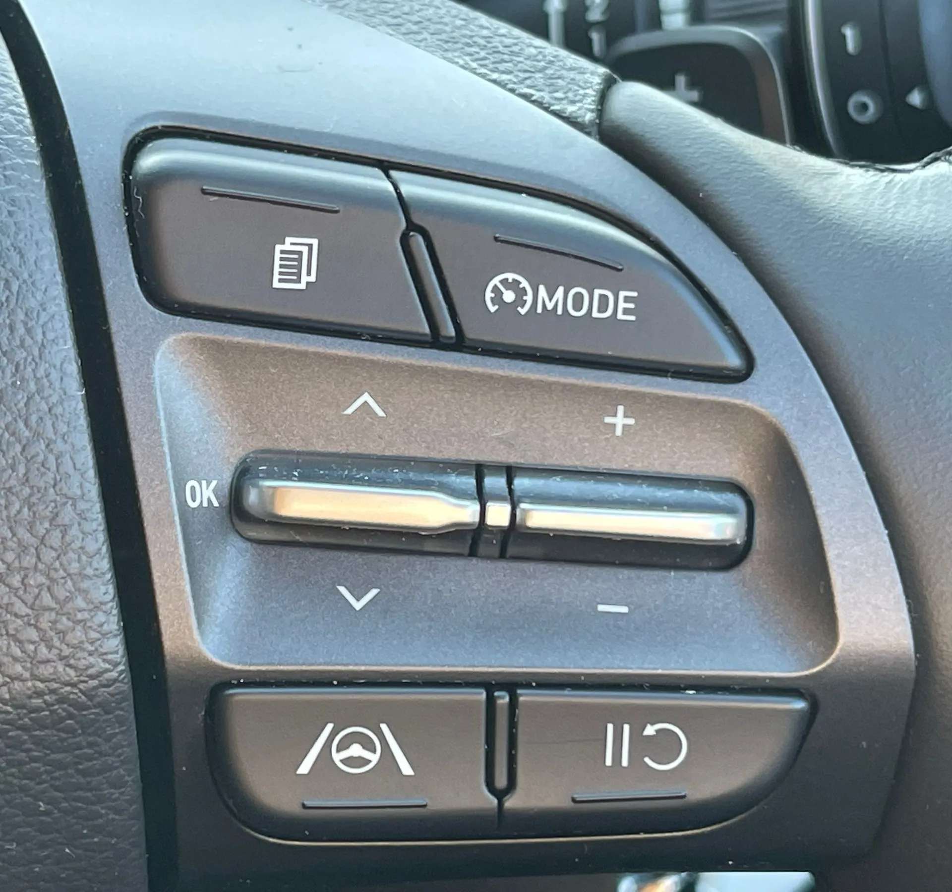 2022 HYUNDAI KONA 2022 HYUNDAI KONA