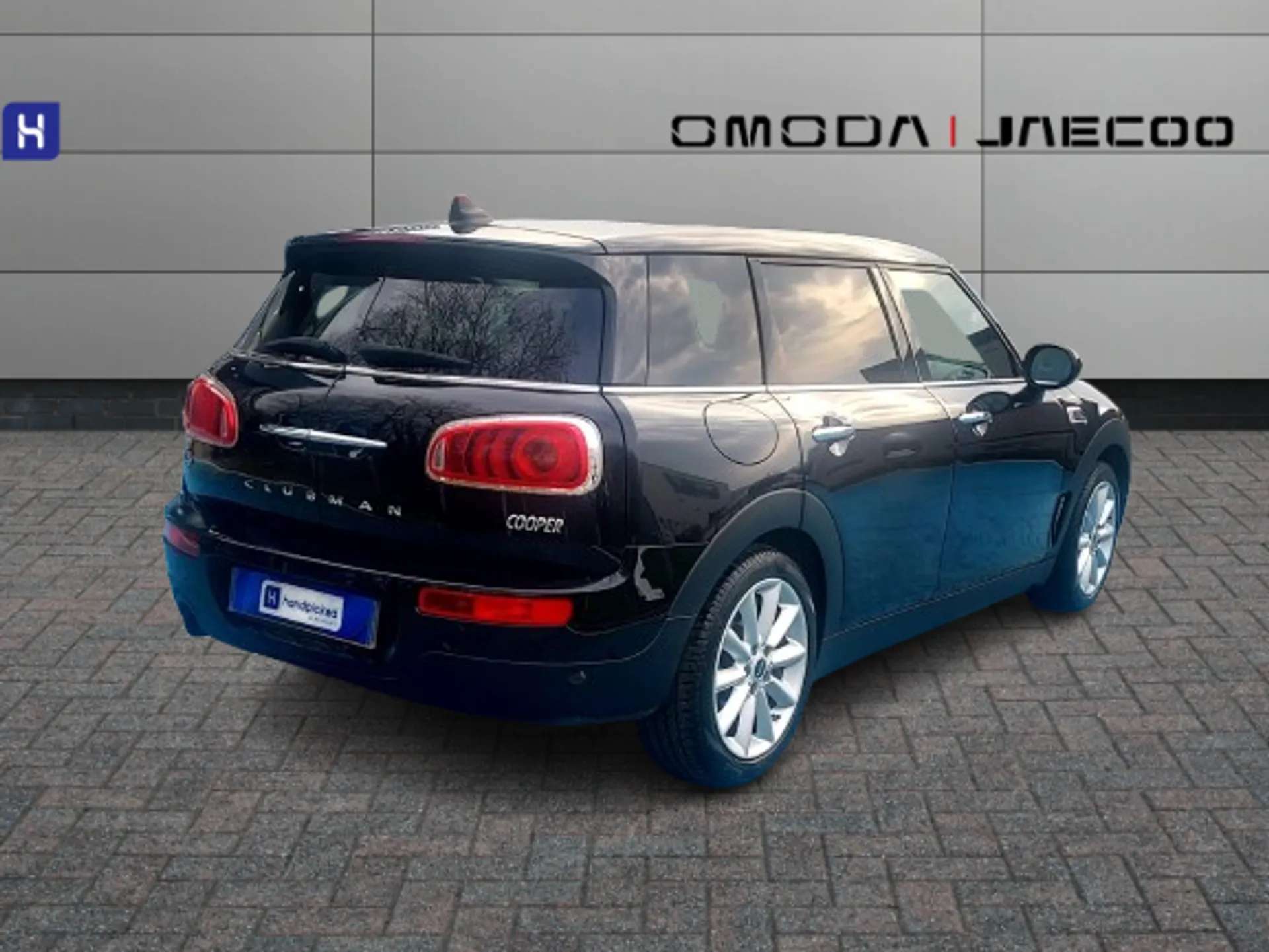 2017 MINI CLUBMAN 2017 MINI CLUBMAN