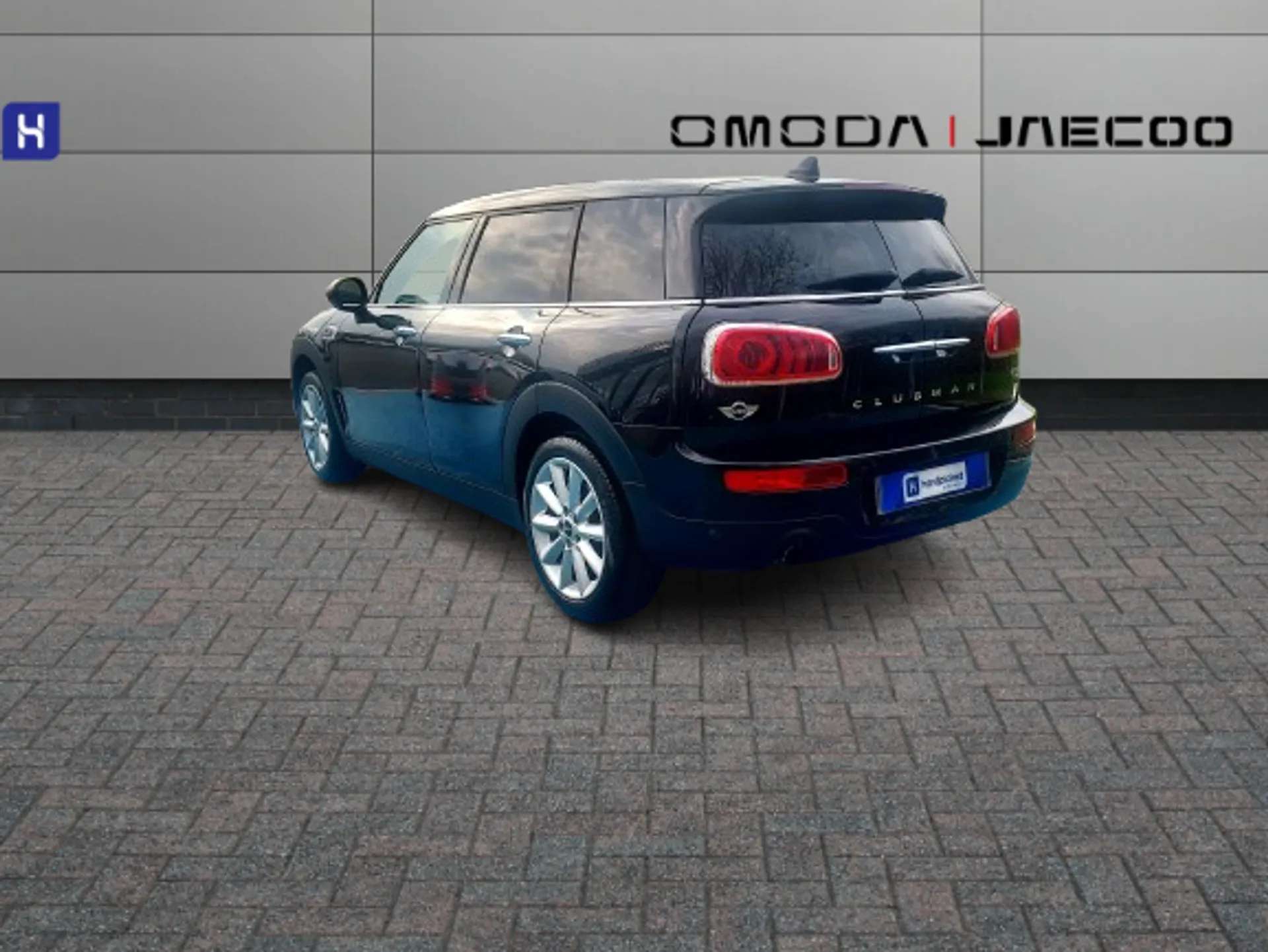 2017 MINI CLUBMAN 2017 MINI CLUBMAN