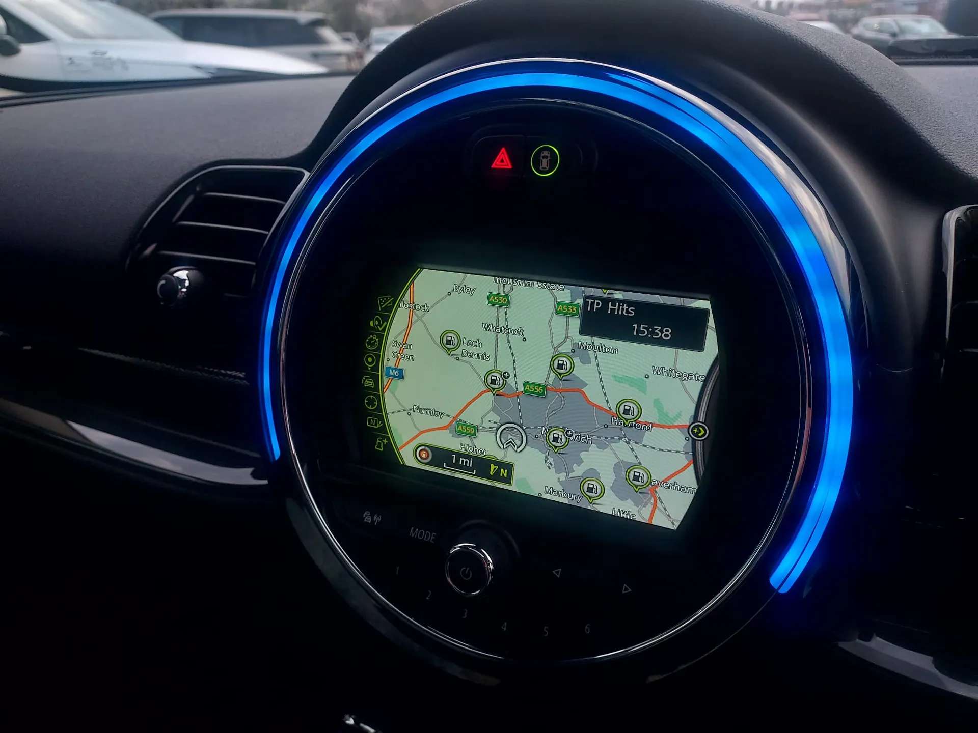 2017 MINI CLUBMAN 2017 MINI CLUBMAN