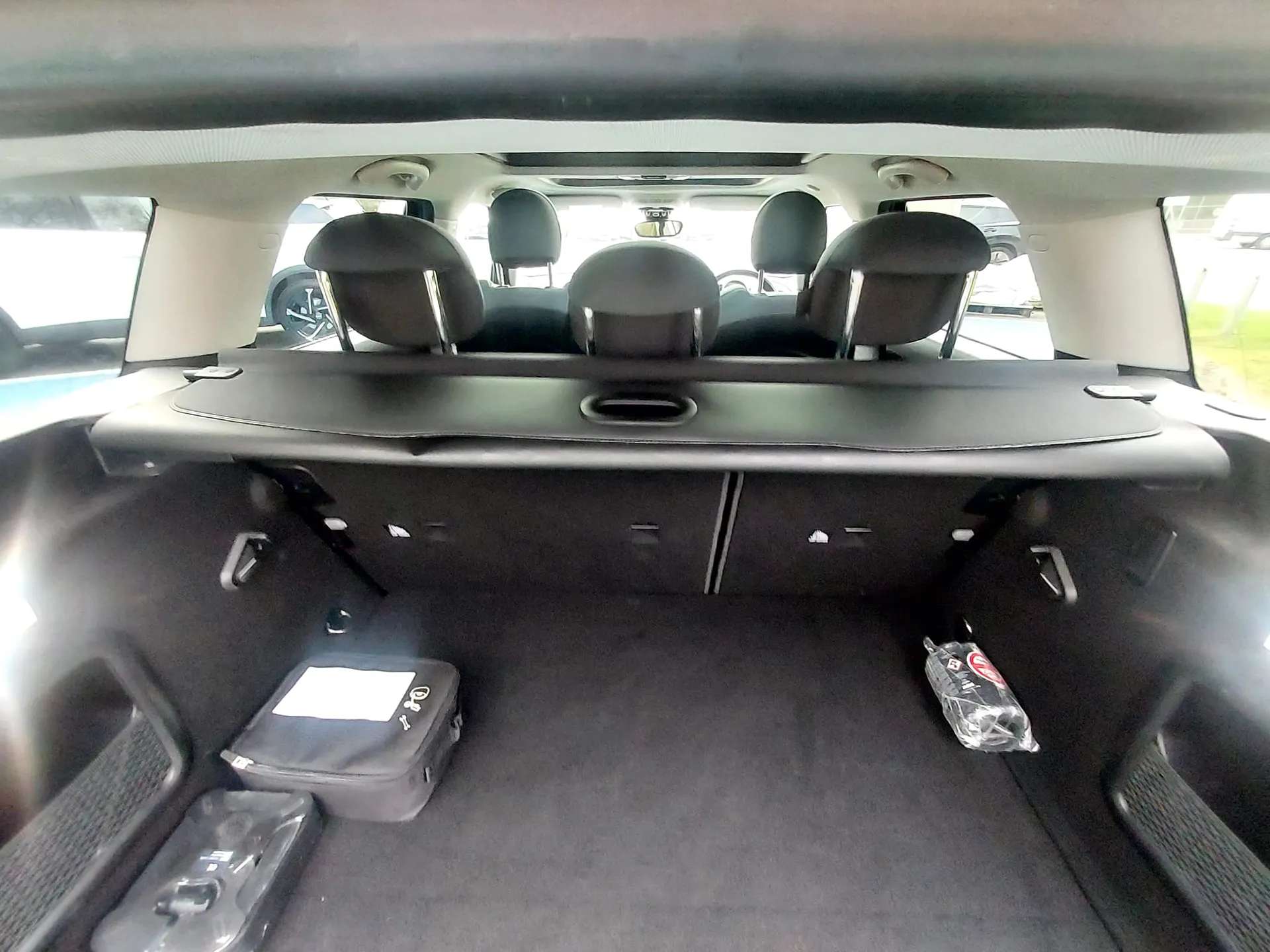 2017 MINI CLUBMAN 2017 MINI CLUBMAN