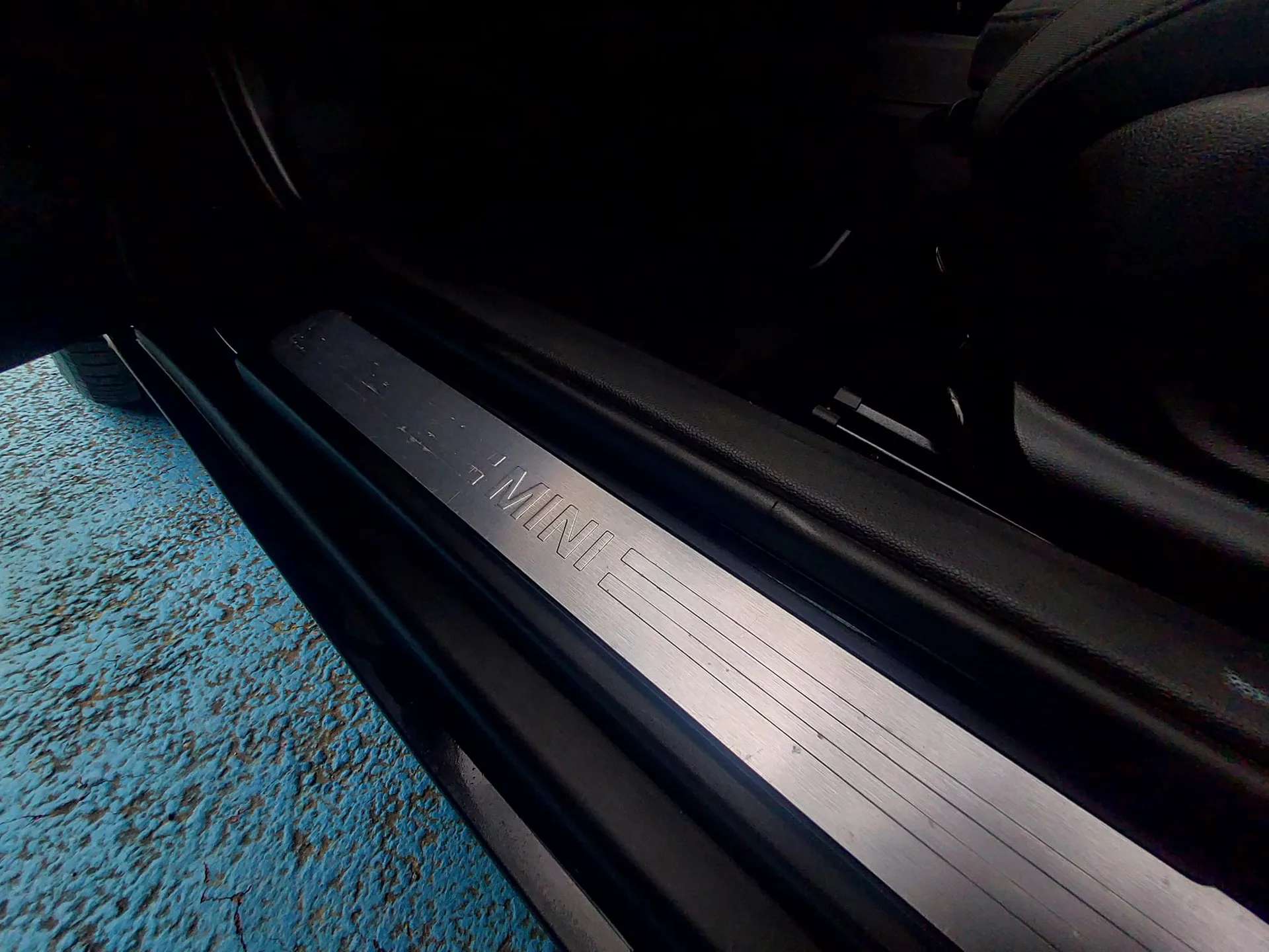 2017 MINI CLUBMAN 2017 MINI CLUBMAN