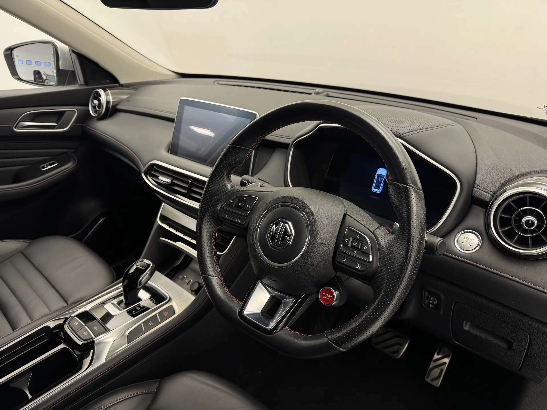 2024 MG MOTOR UK HS 2024 MG MOTOR UK HS