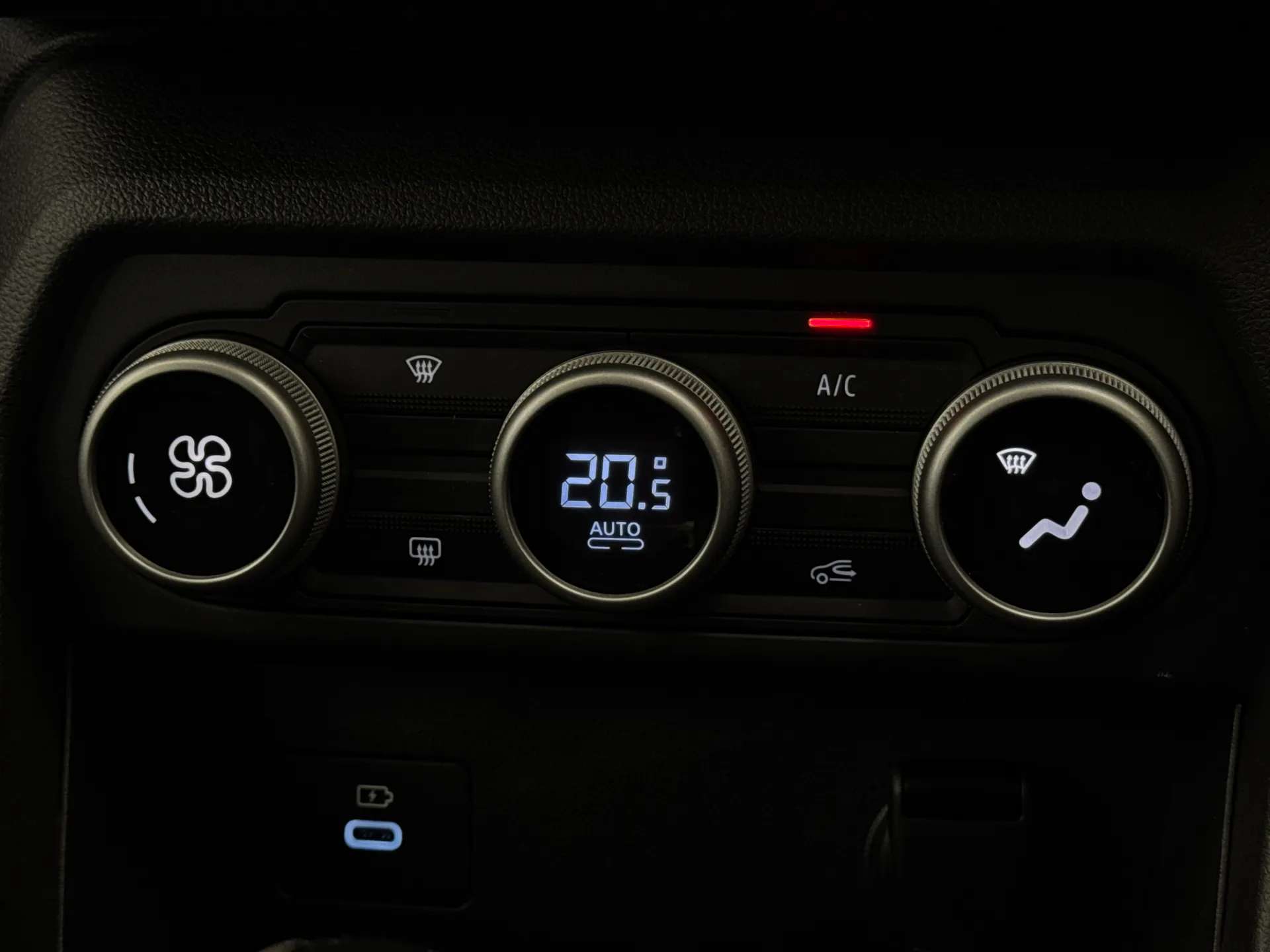 2025 DACIA SANDERO 2025 DACIA SANDERO