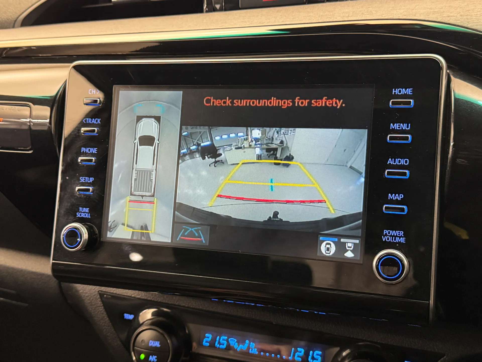 2023 TOYOTA HILUX 2023 TOYOTA HILUX