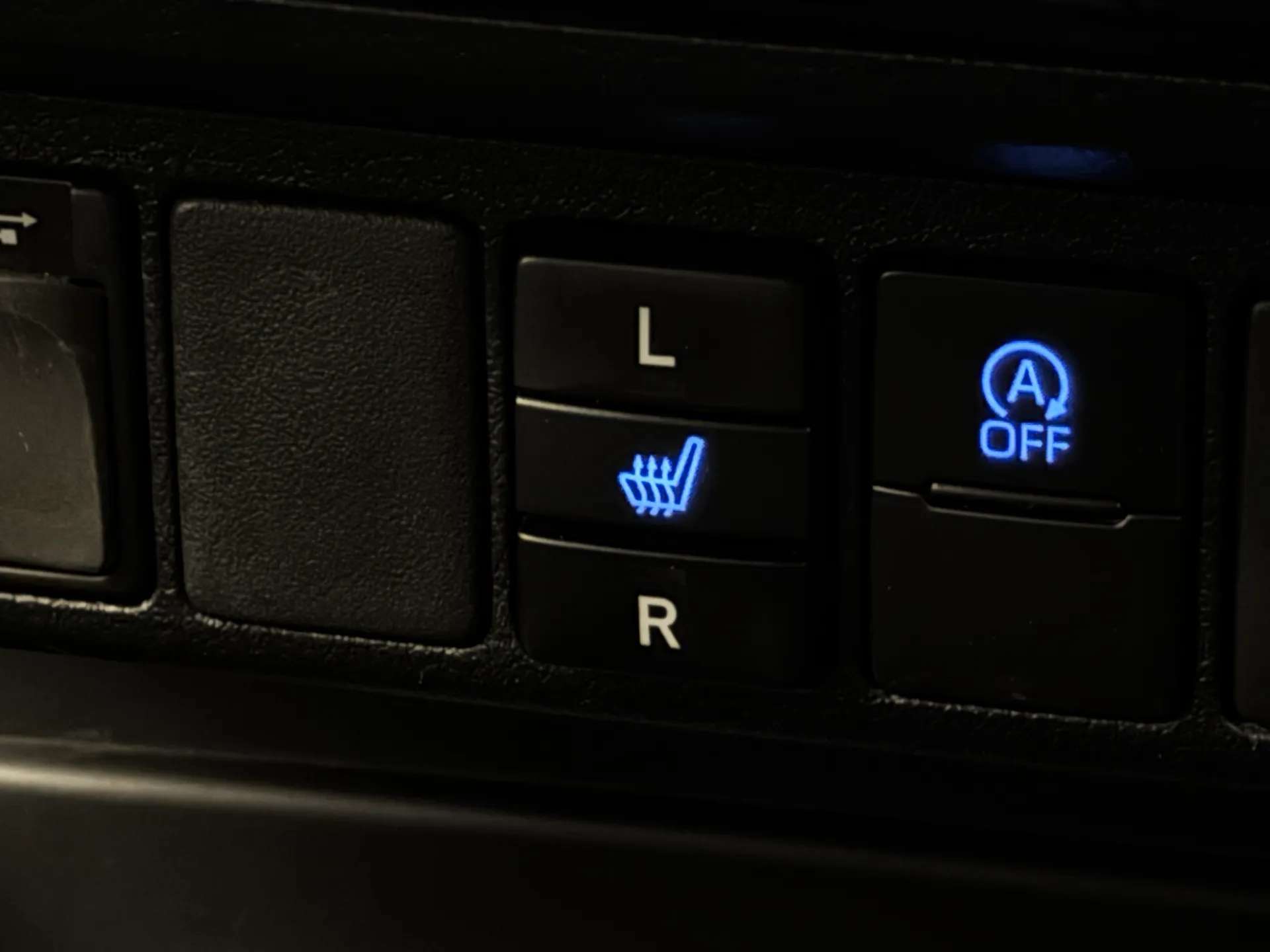 2023 TOYOTA HILUX 2023 TOYOTA HILUX