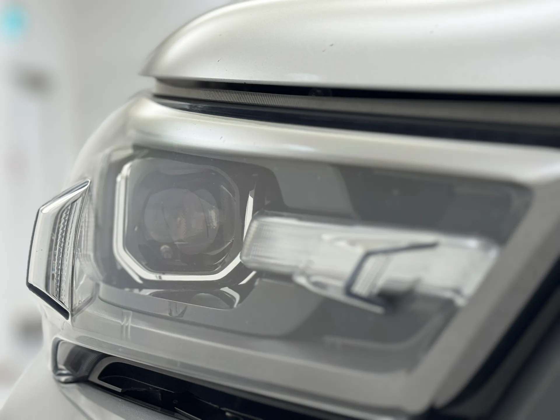 2023 TOYOTA HILUX 2023 TOYOTA HILUX