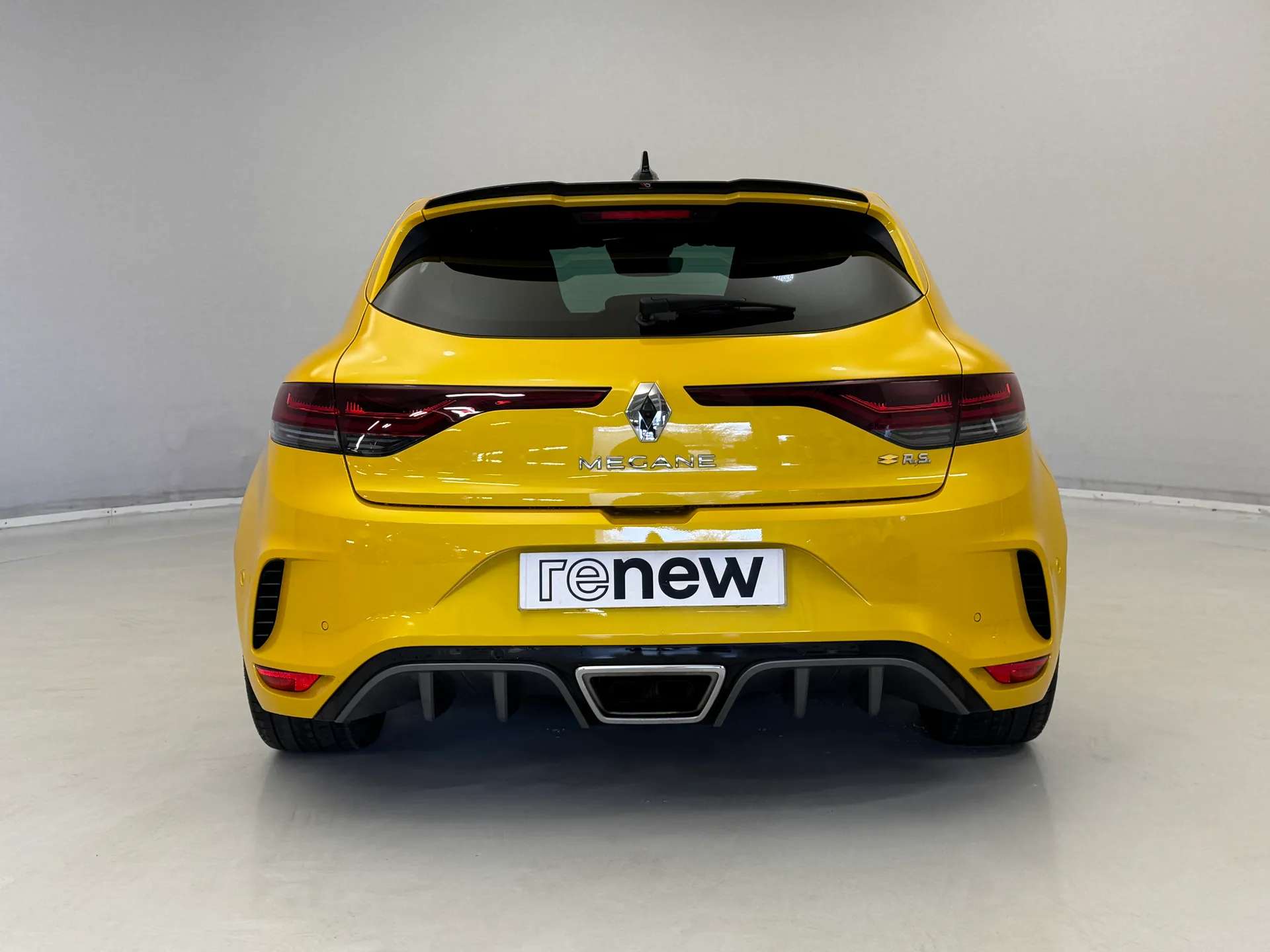 2022 RENAULT MEGANE R.S. 2022 RENAULT MEGANE R.S.