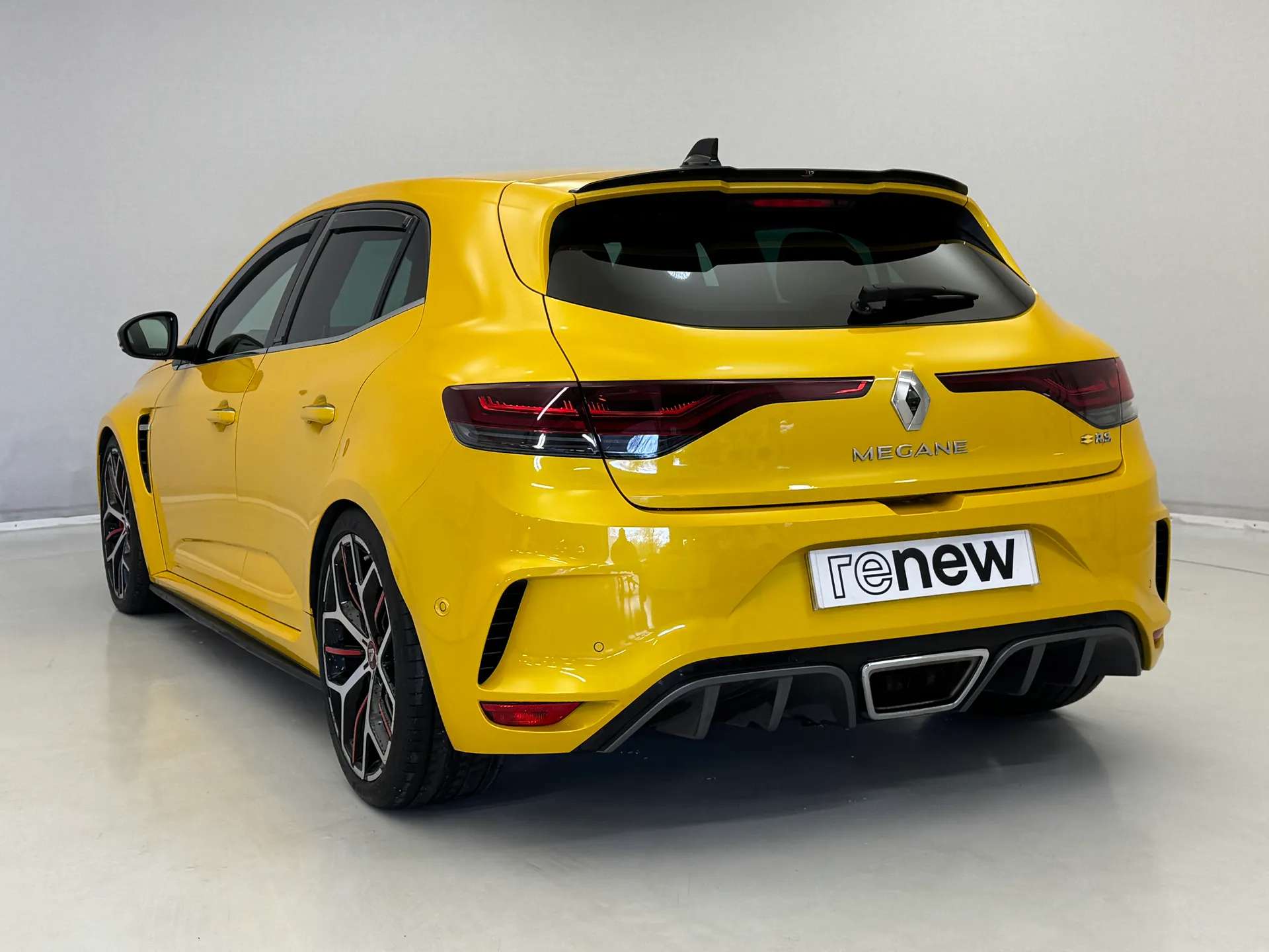2022 RENAULT MEGANE R.S. 2022 RENAULT MEGANE R.S.