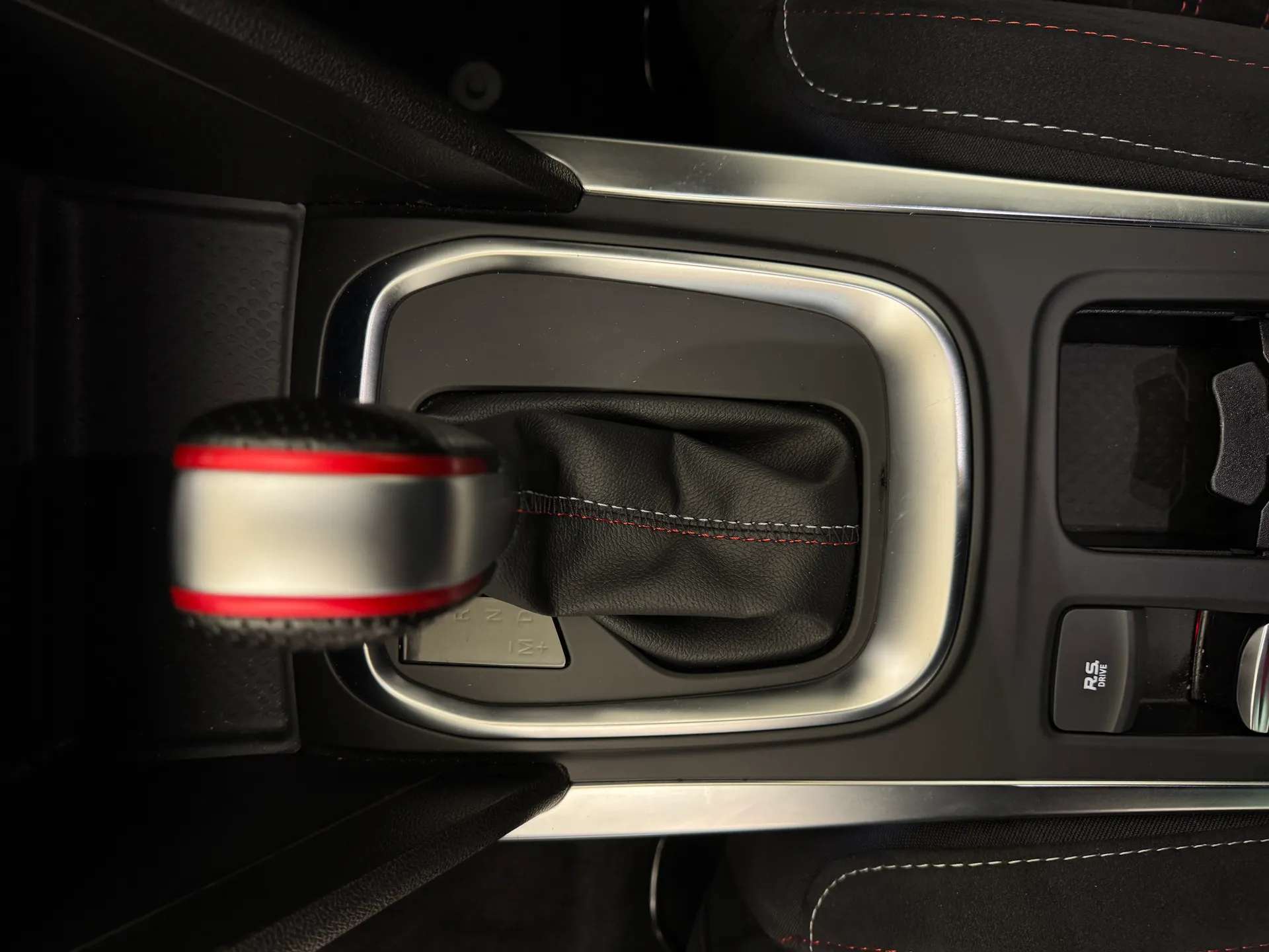 2022 RENAULT MEGANE R.S. 2022 RENAULT MEGANE R.S.