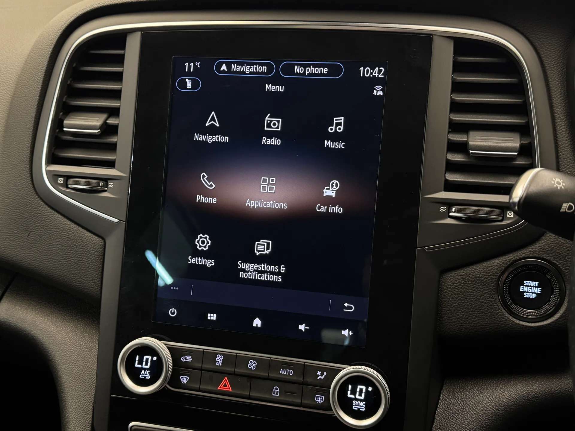 2022 RENAULT MEGANE R.S. 2022 RENAULT MEGANE R.S.