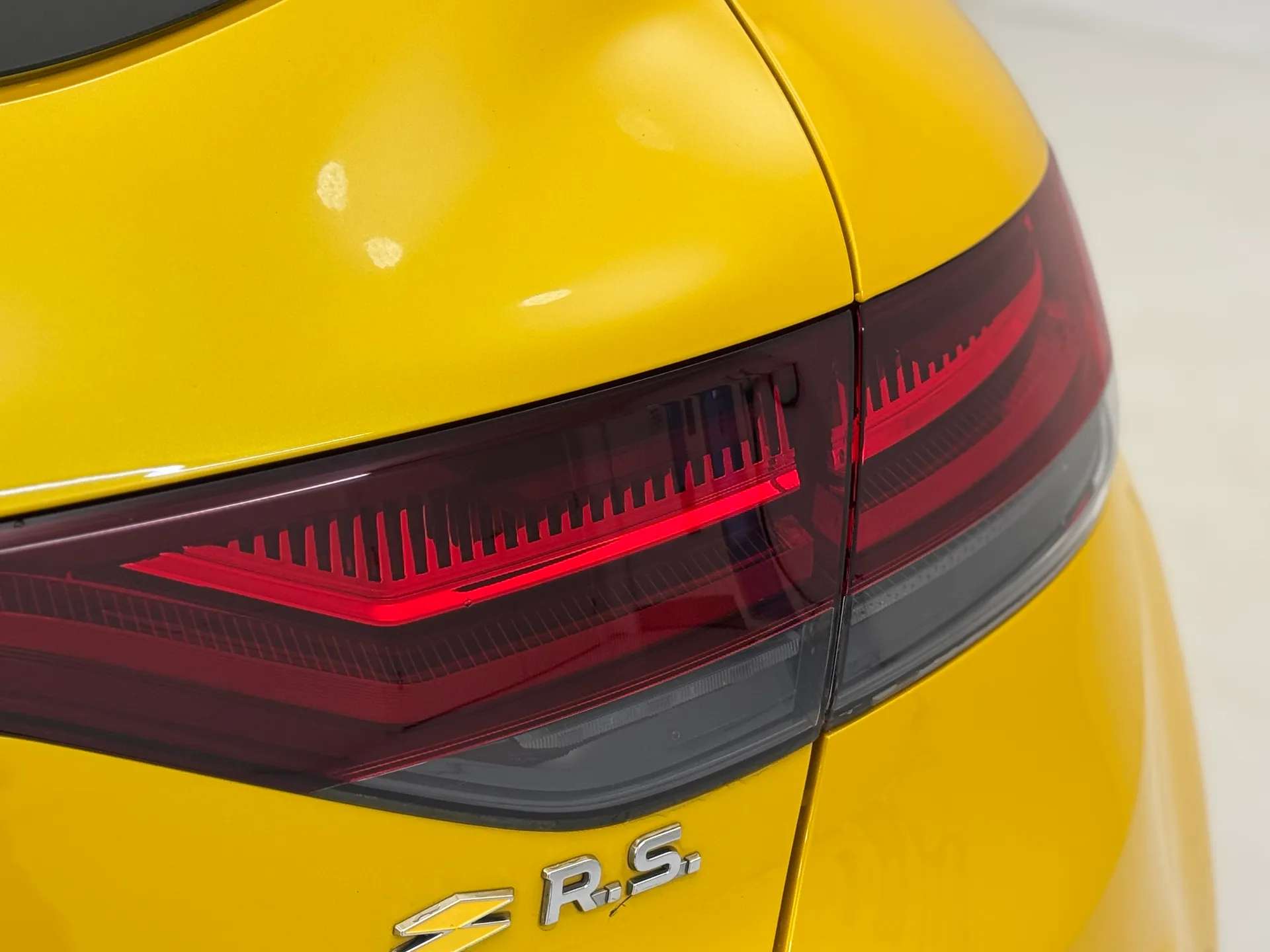 2022 RENAULT MEGANE R.S. 2022 RENAULT MEGANE R.S.