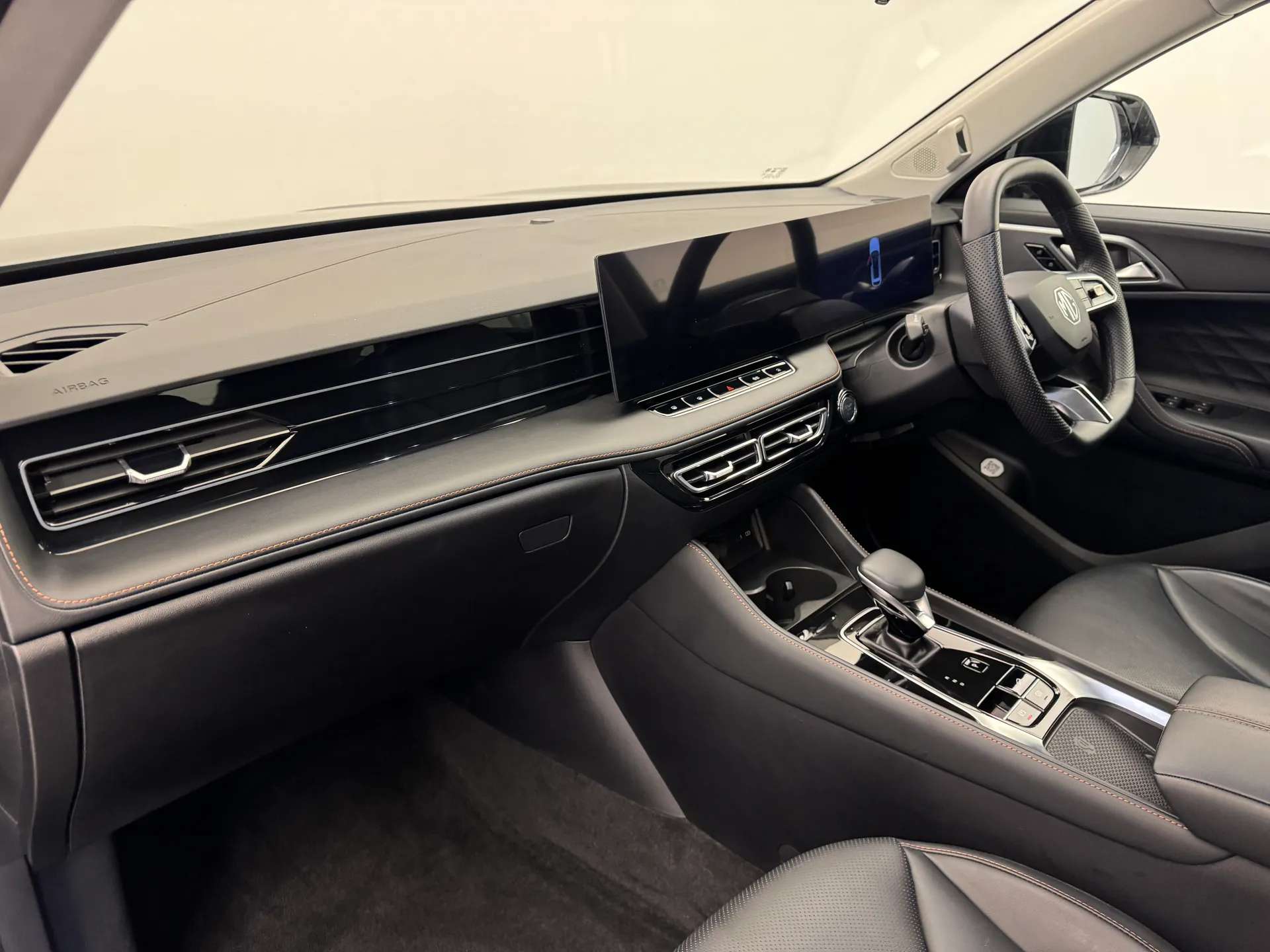 2024 MG MOTOR UK HS 2024 MG MOTOR UK HS