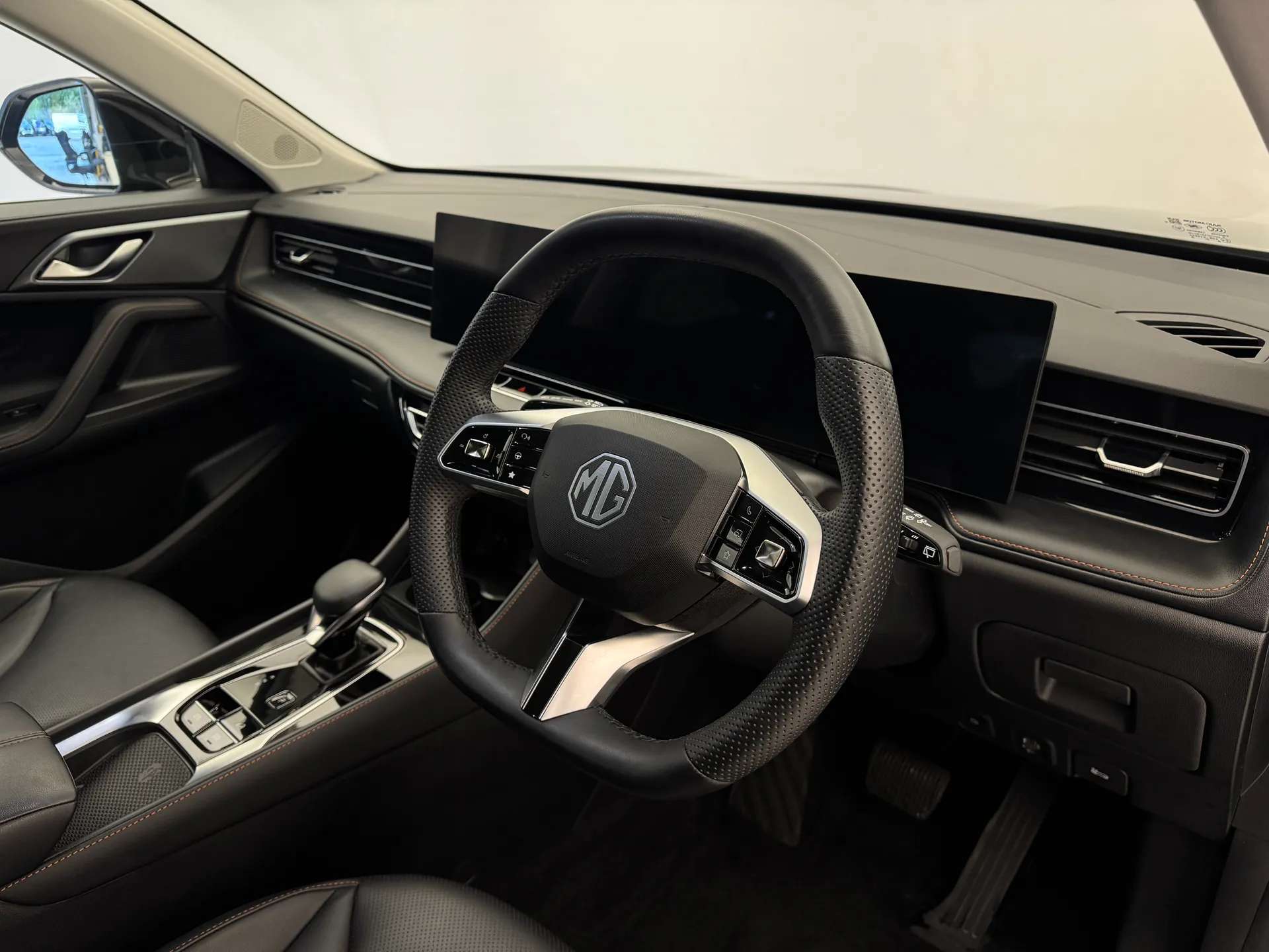 2024 MG MOTOR UK HS 2024 MG MOTOR UK HS