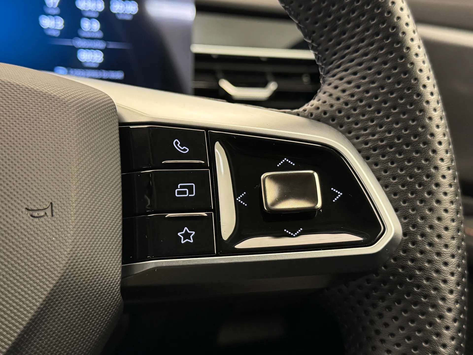 2024 MG MOTOR UK HS 2024 MG MOTOR UK HS