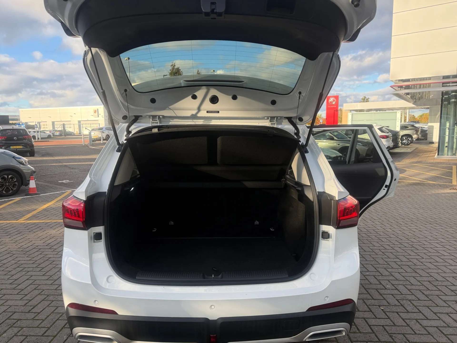 2024 MG ZS 2024 MG ZS