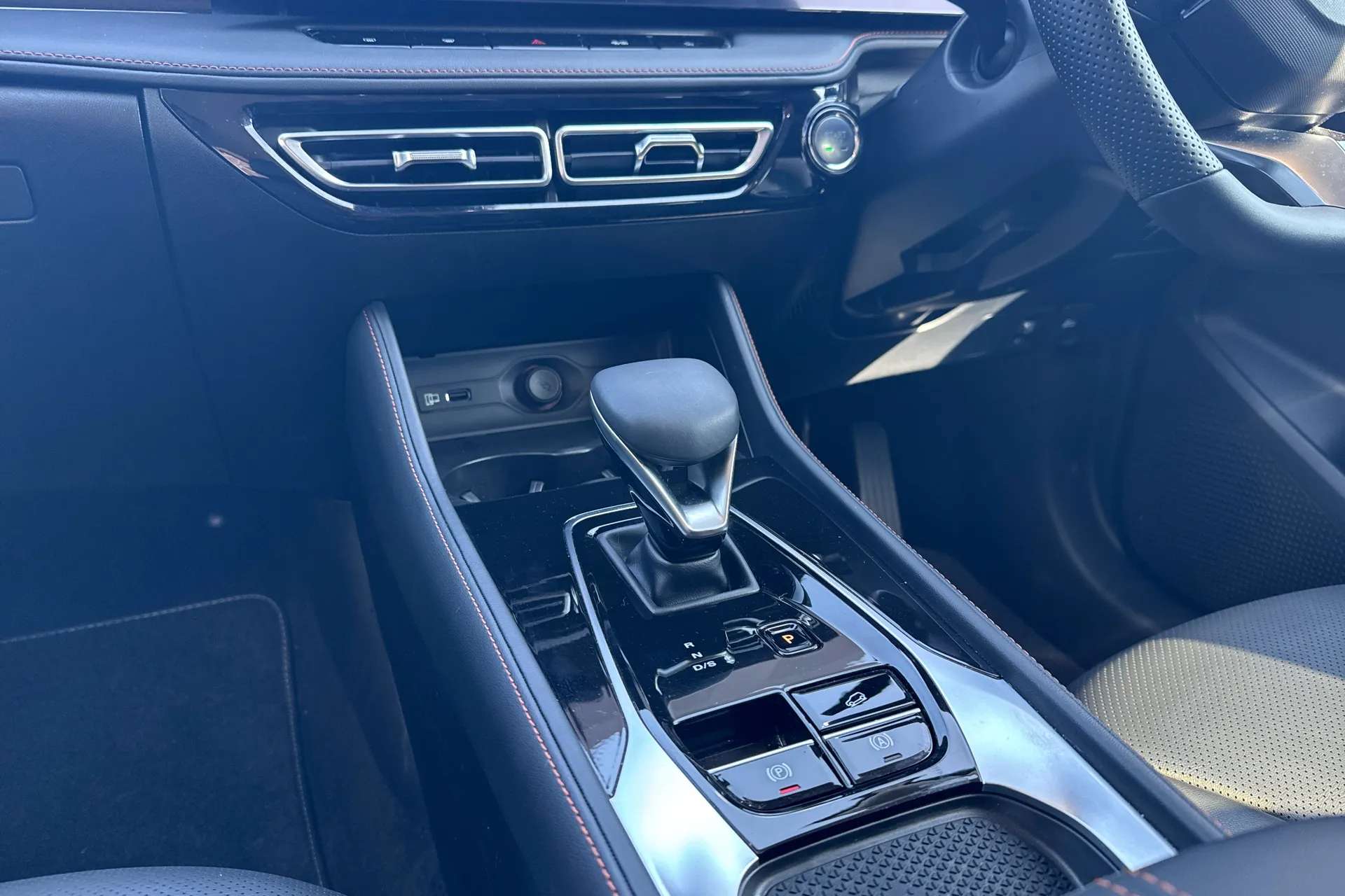 2025 MG MOTOR UK ZS 2025 MG MOTOR UK ZS