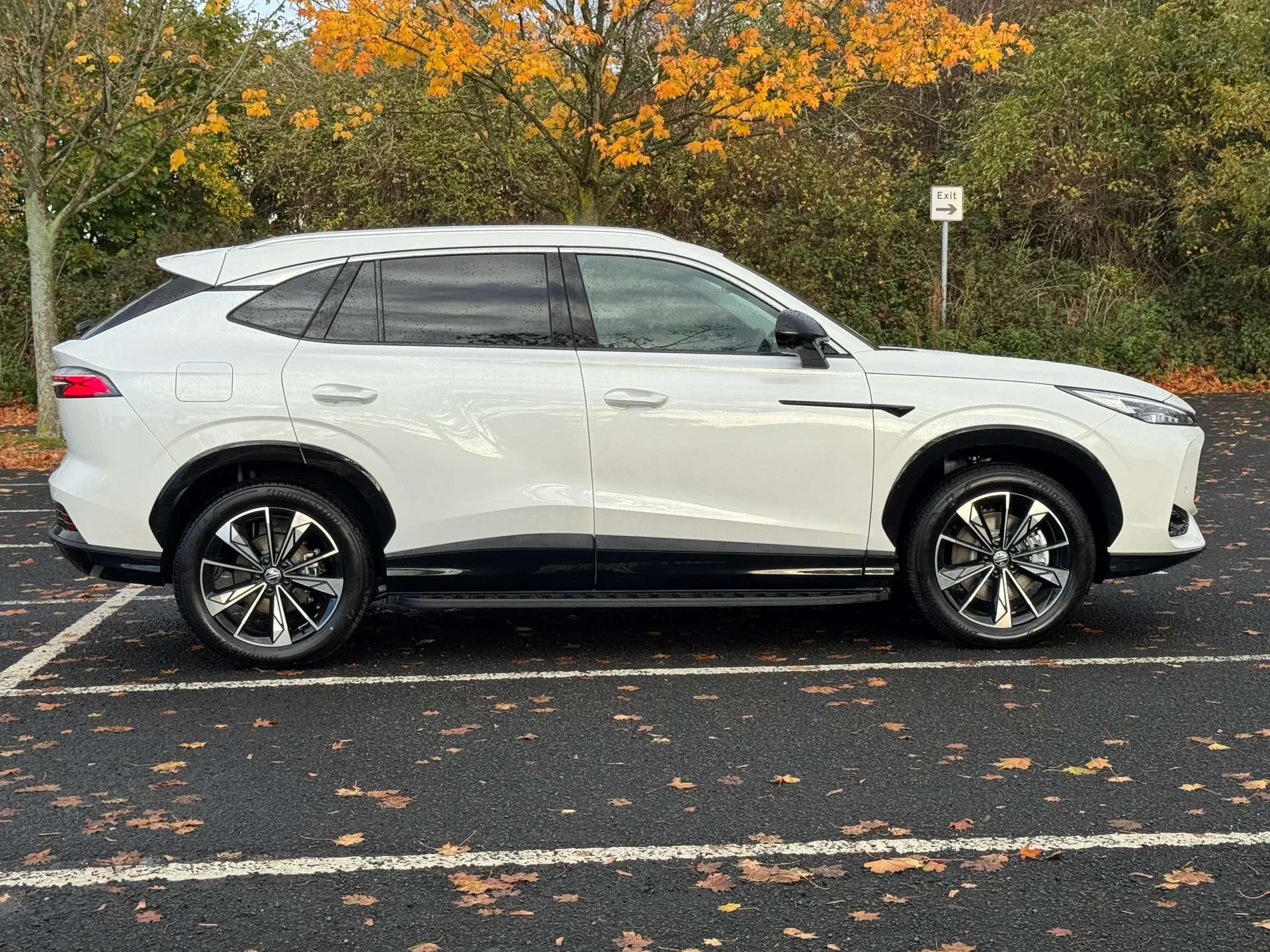 2025 MG MOTOR UK HS 2025 MG MOTOR UK HS