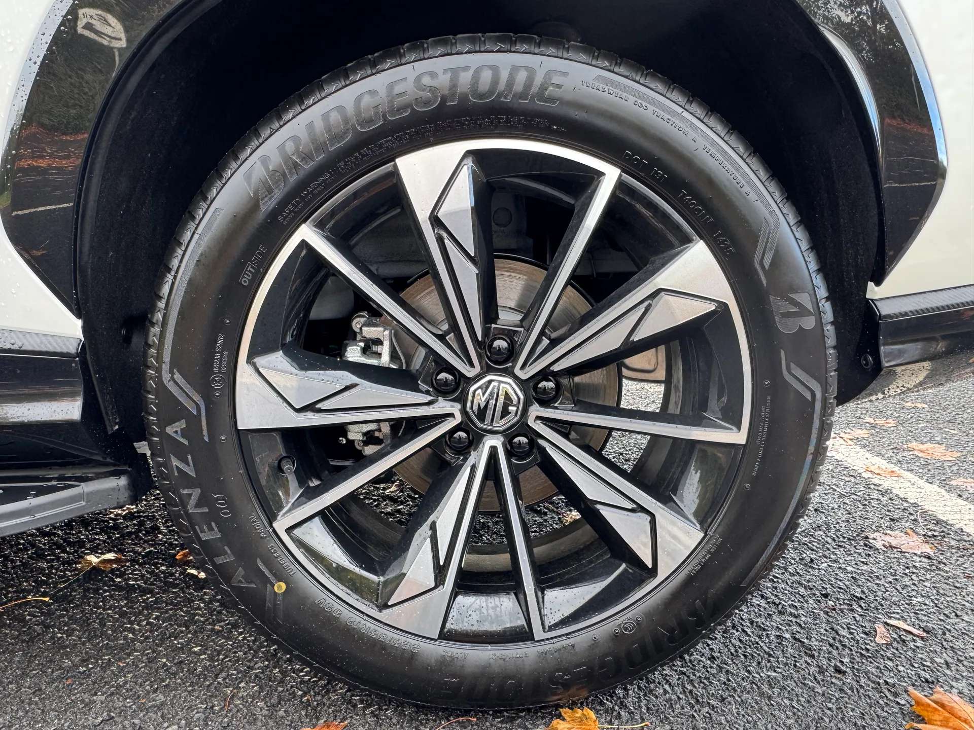 2025 MG MOTOR UK HS 2025 MG MOTOR UK HS