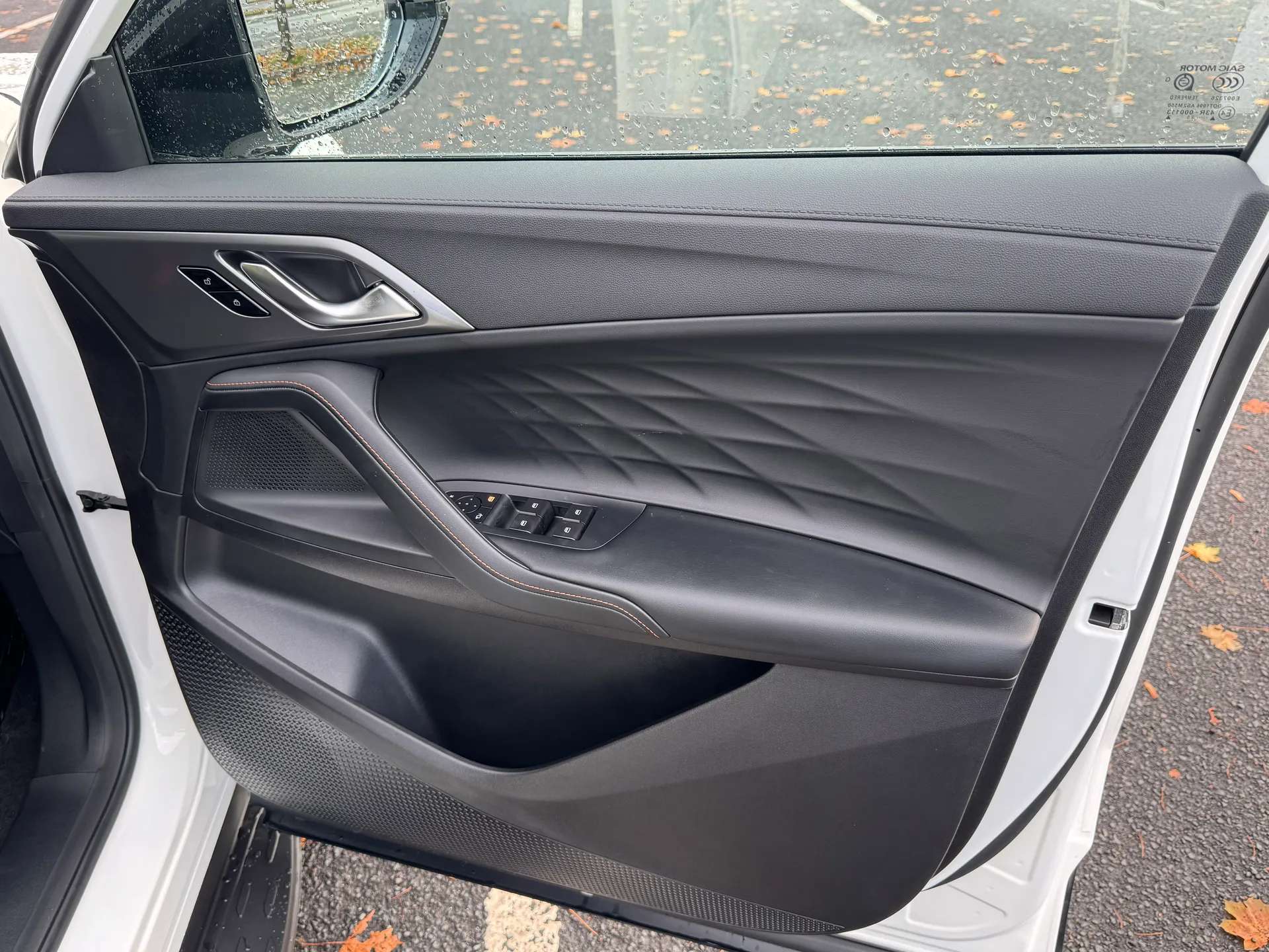 2025 MG MOTOR UK HS 2025 MG MOTOR UK HS