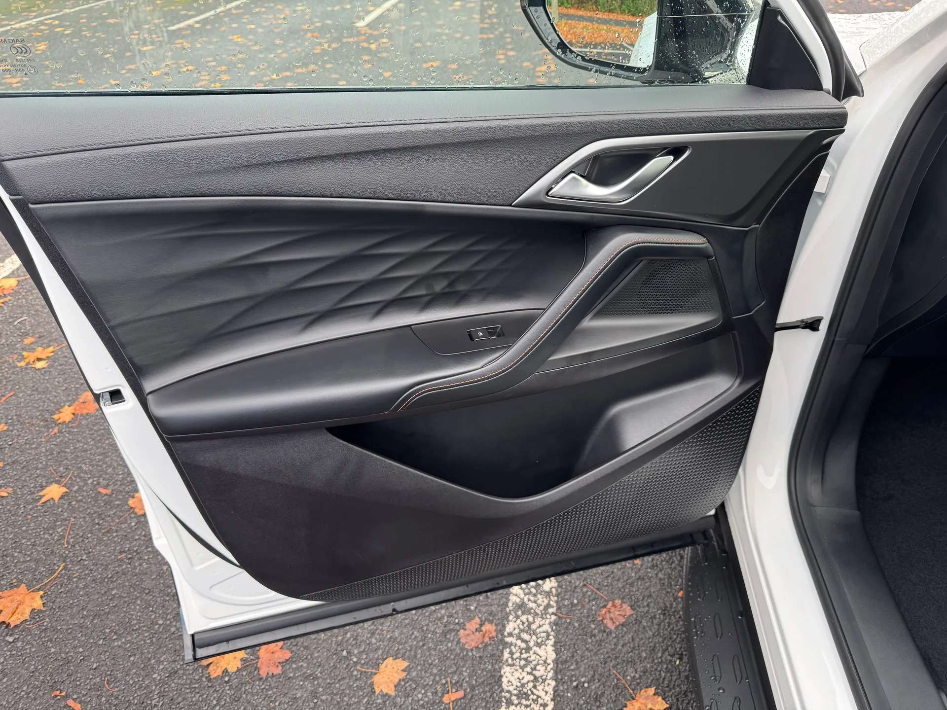 2025 MG MOTOR UK HS 2025 MG MOTOR UK HS