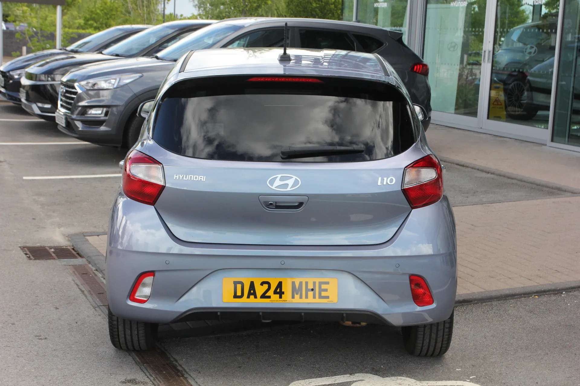 A 2024 HYUNDAI I10 1.2 MPi Premium 5dr A 2024 HYUNDAI I10 1.2 MPi Premium 5dr