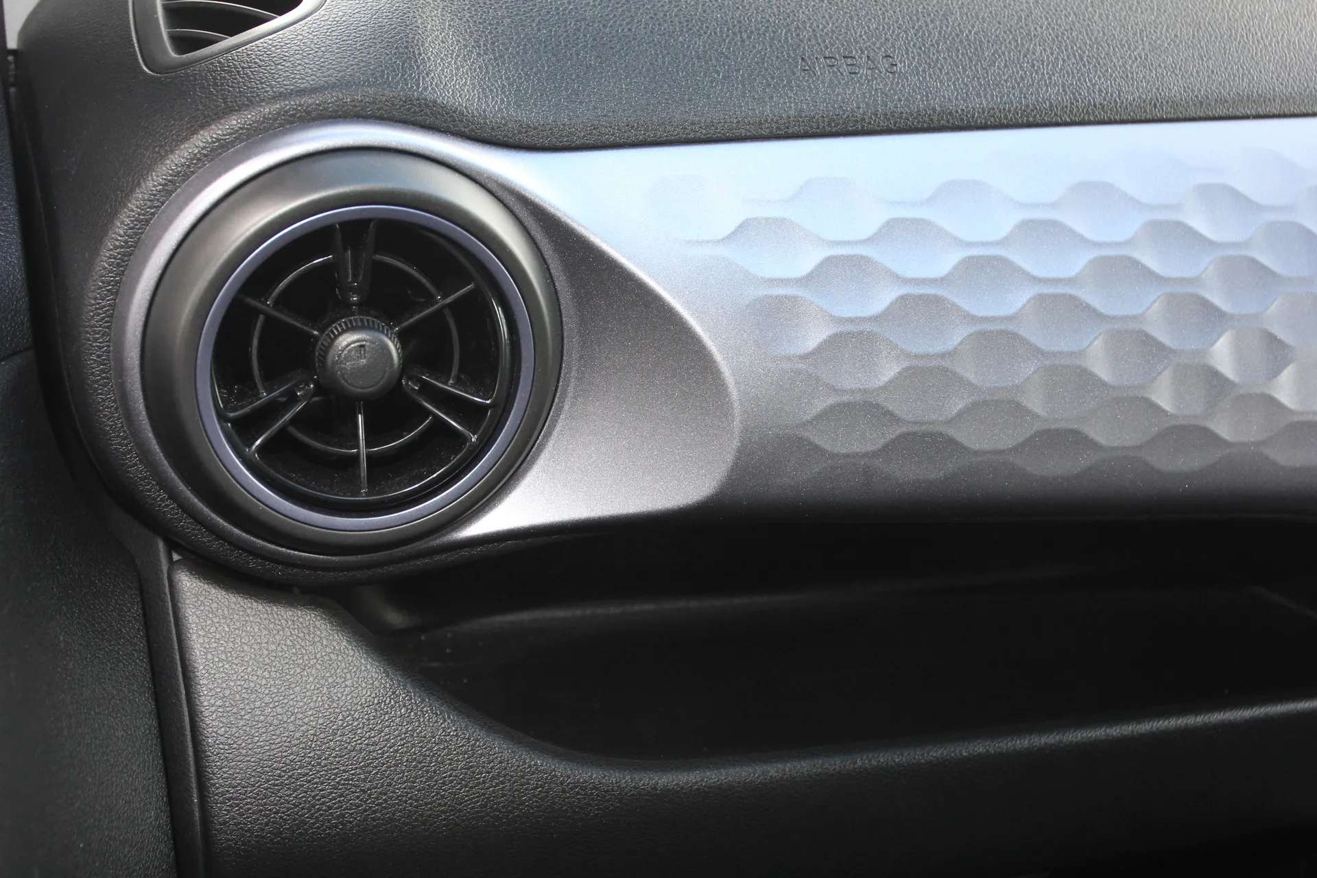 2024 HYUNDAI I10 2024 HYUNDAI I10