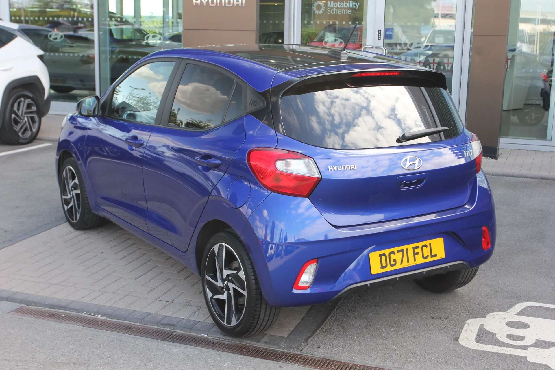 2021 HYUNDAI I10 2021 HYUNDAI I10