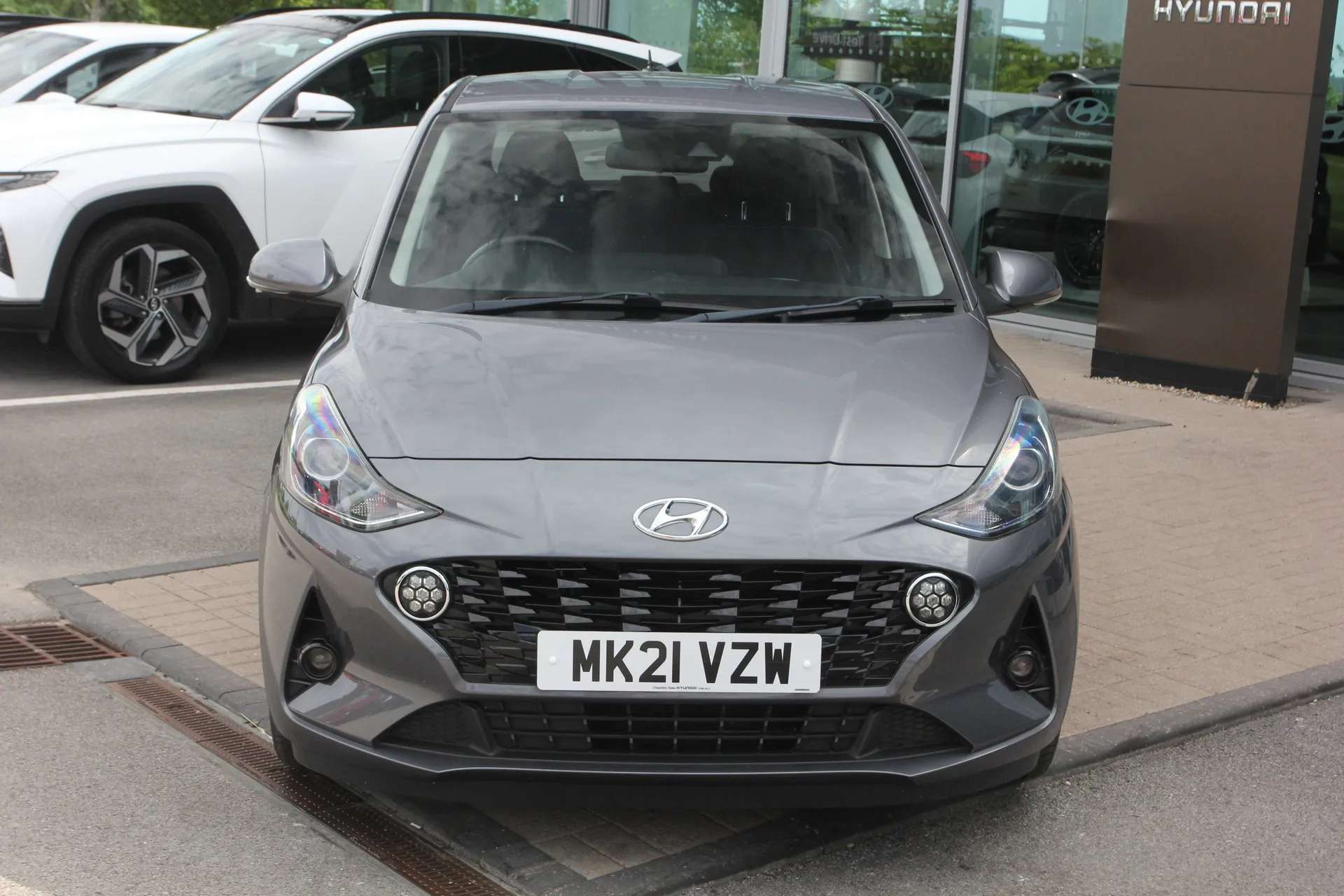 A 2021 HYUNDAI I10 1.0 MPi Premium 5dr A 2021 HYUNDAI I10 1.0 MPi Premium 5dr