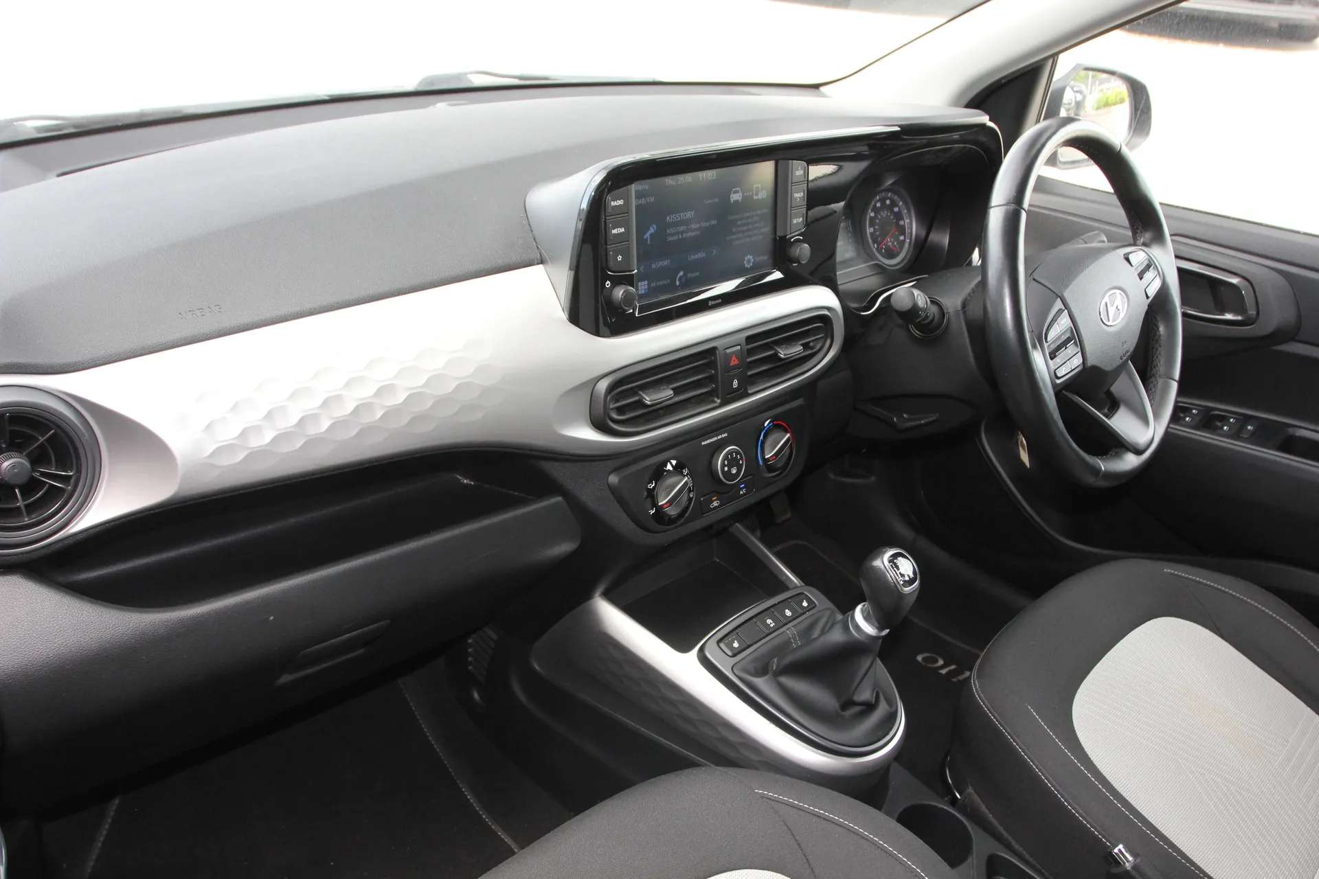 2021 HYUNDAI I10 2021 HYUNDAI I10