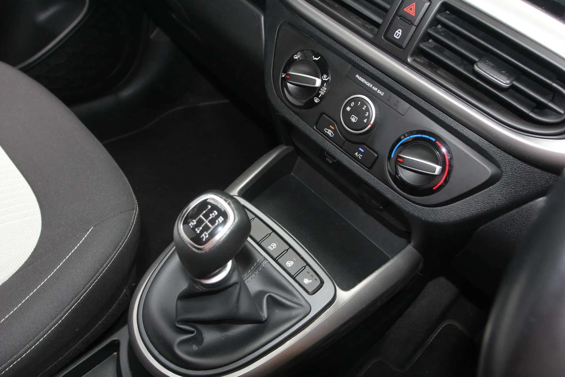 2021 HYUNDAI I10 2021 HYUNDAI I10