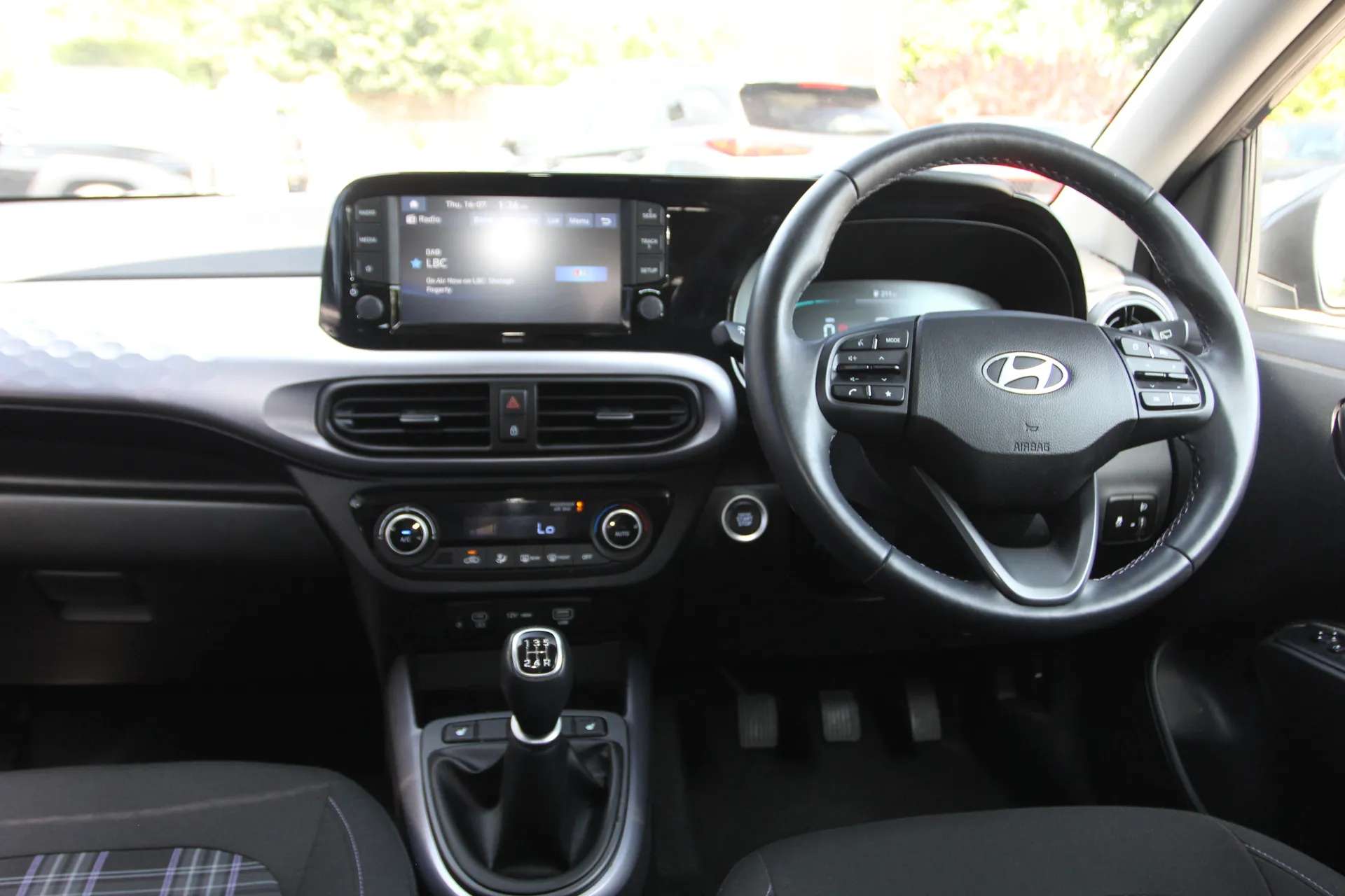 2023 HYUNDAI I10 2023 HYUNDAI I10
