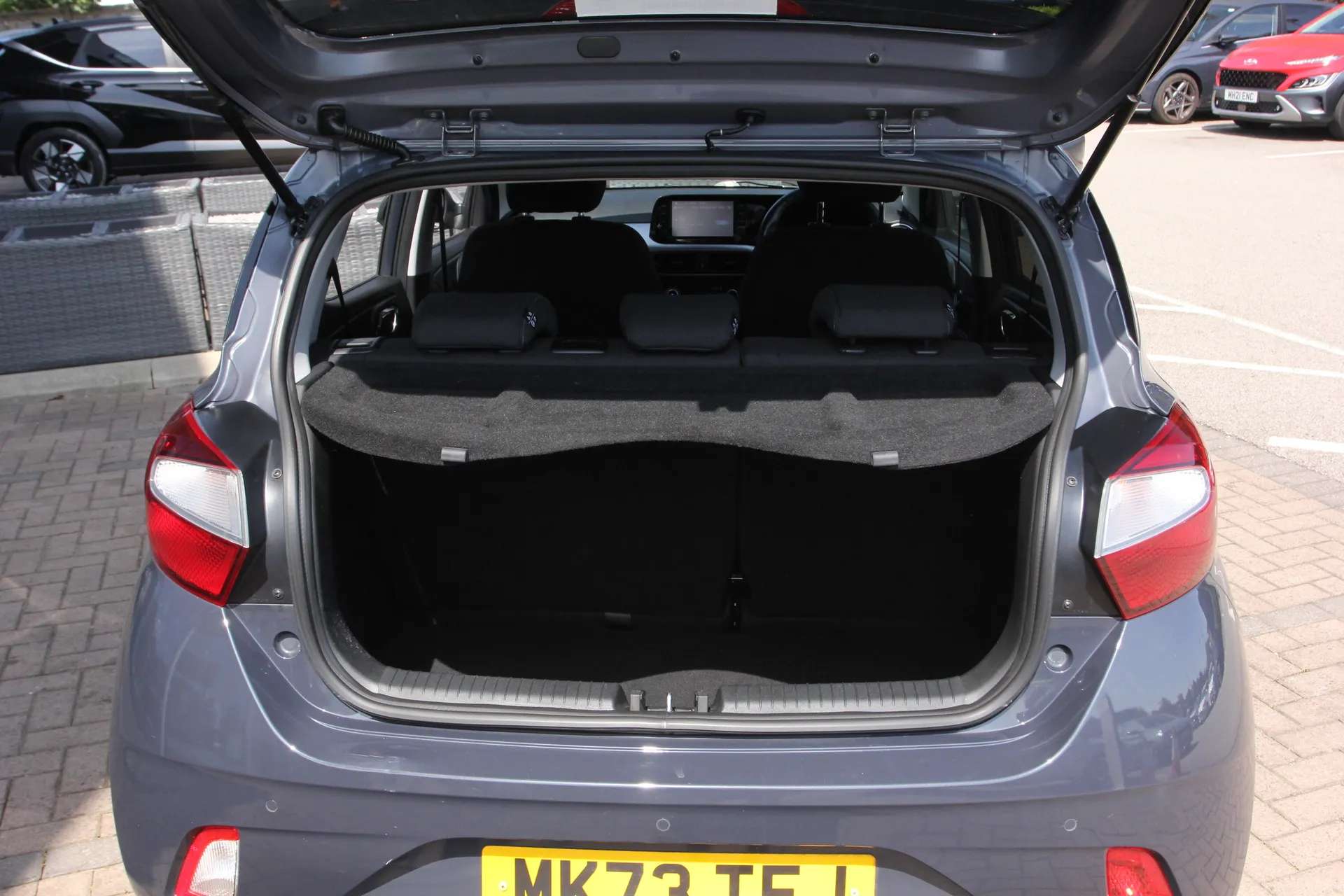 2023 HYUNDAI I10 2023 HYUNDAI I10