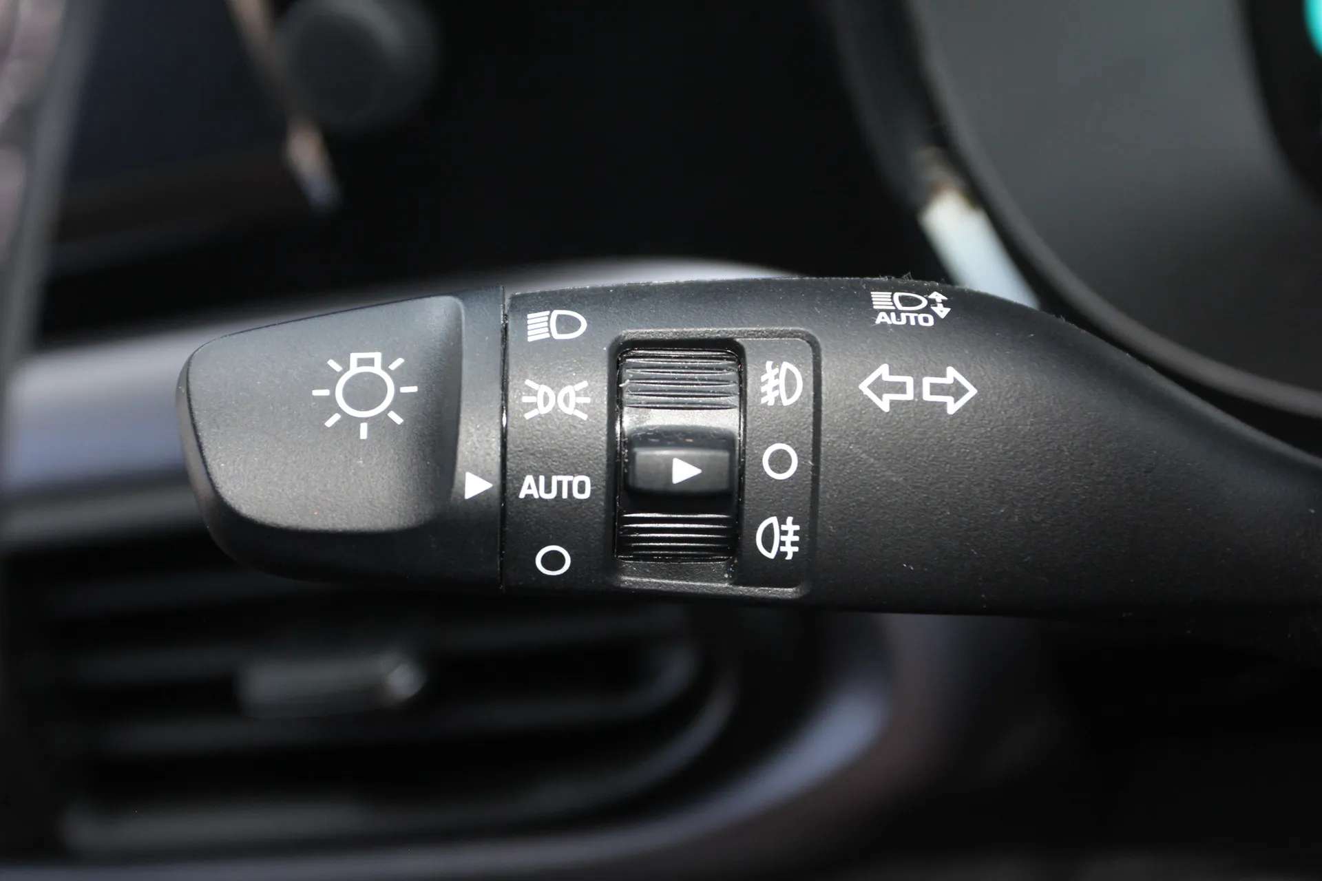 2023 HYUNDAI I10 2023 HYUNDAI I10