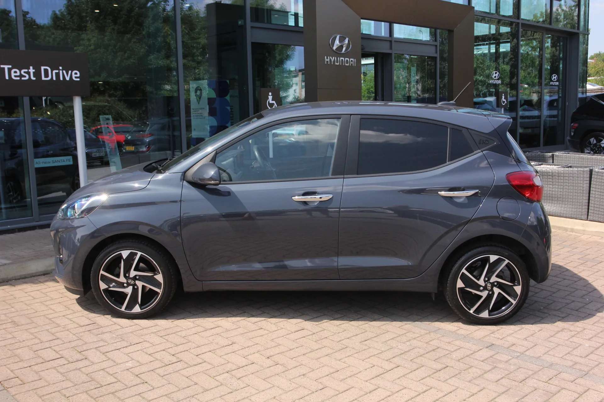 2023 HYUNDAI I10 2023 HYUNDAI I10